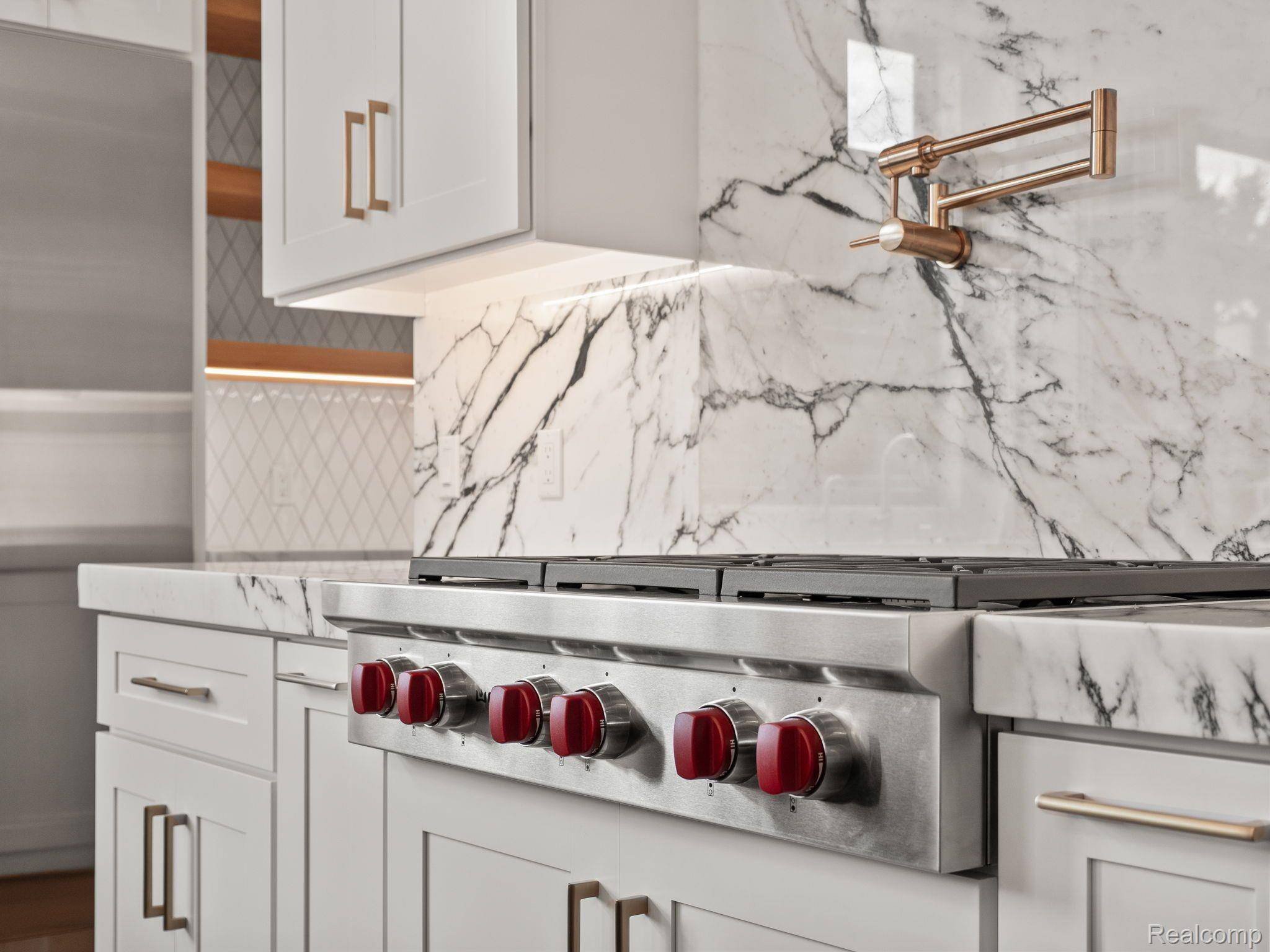 Rochester, MI 48307,1238 Pine Knoll Lane