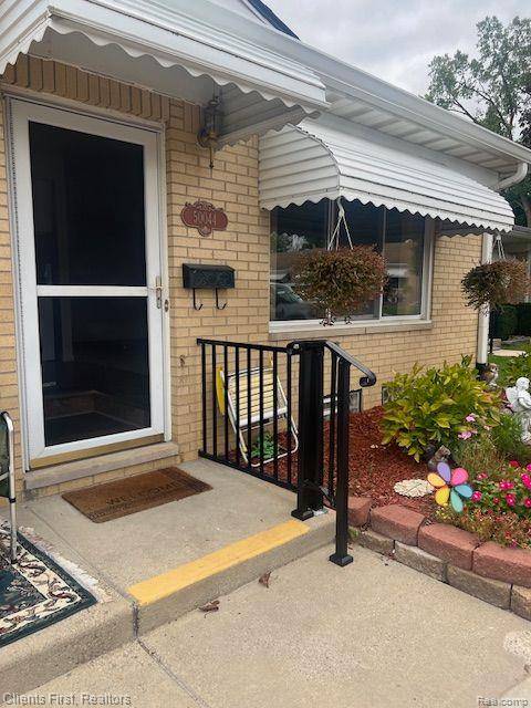 Wixom, MI 48393,50044 Helfer BLVD