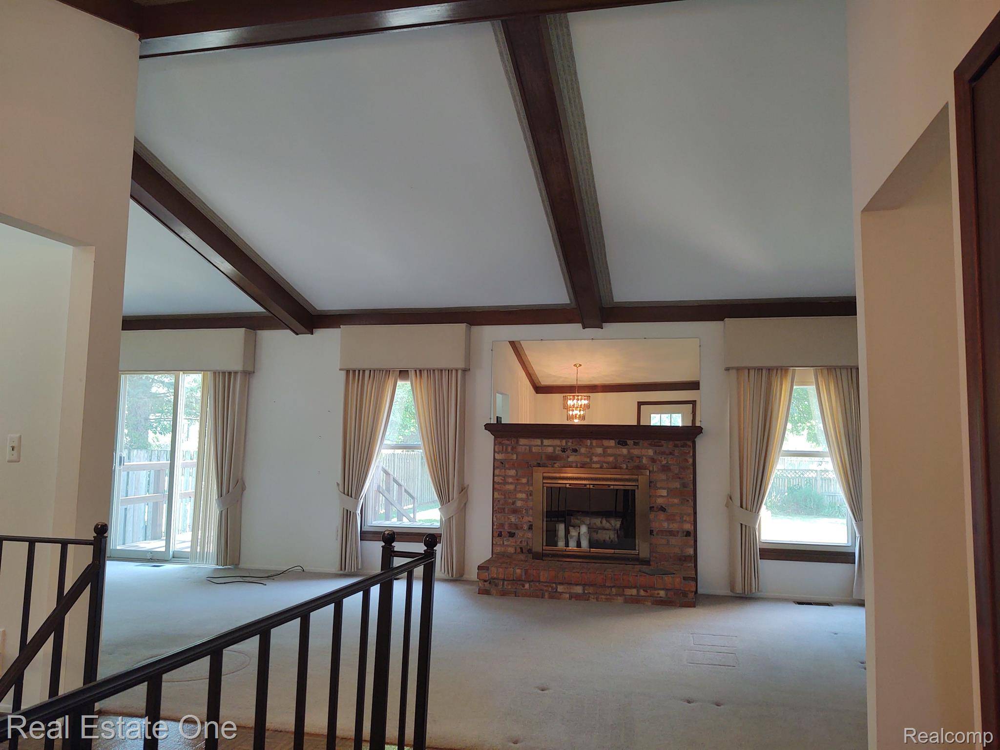 Macomb, MI 48044,47023 BLOSSOM LN