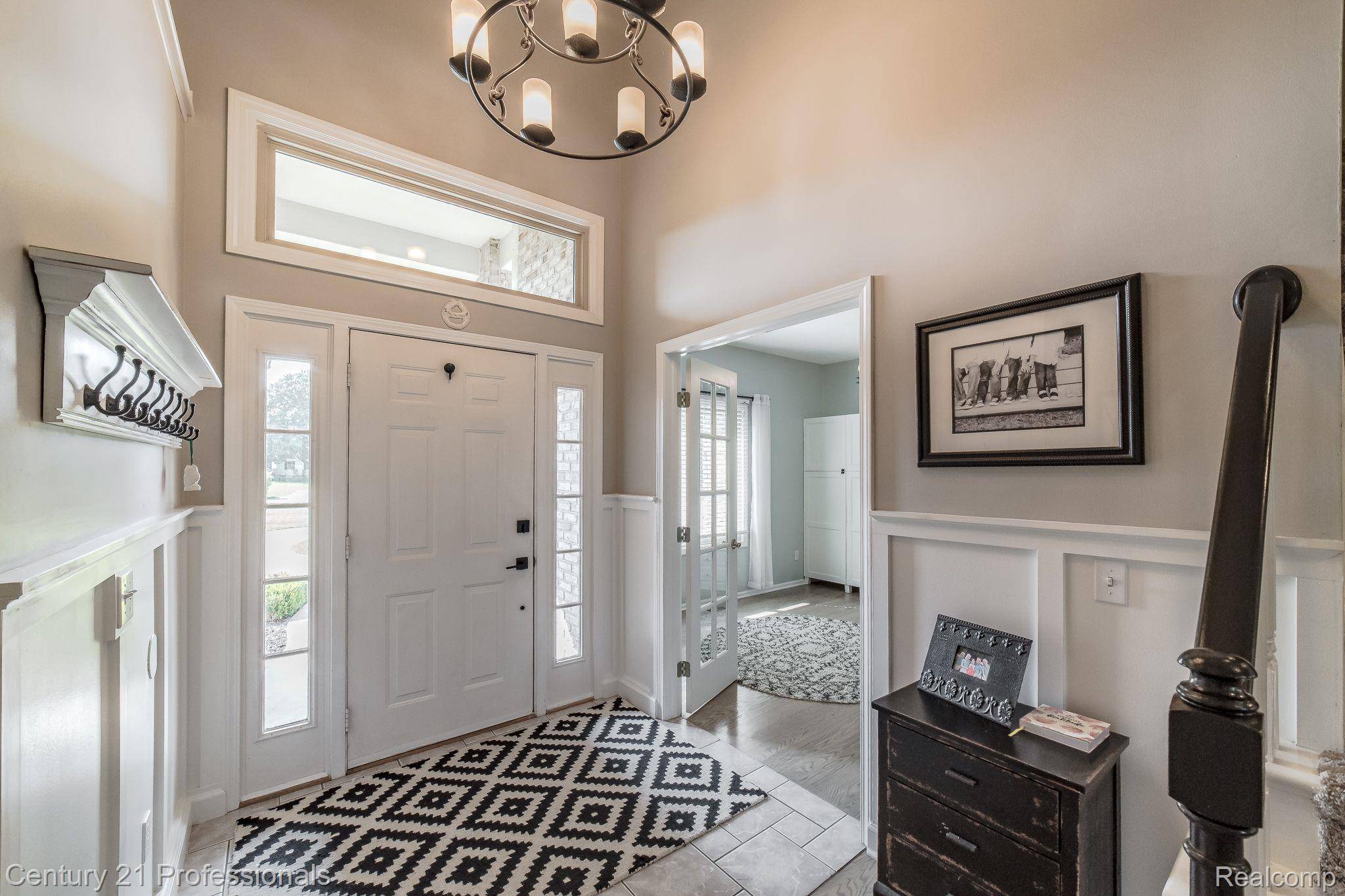 Clarkston, MI 48348,914 SHREWSBURY DR