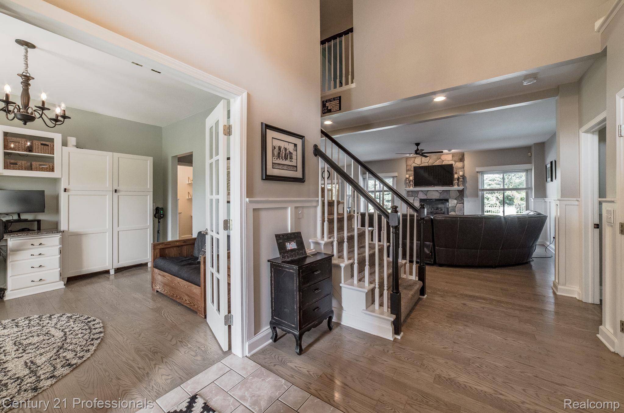 Clarkston, MI 48348,914 SHREWSBURY DR