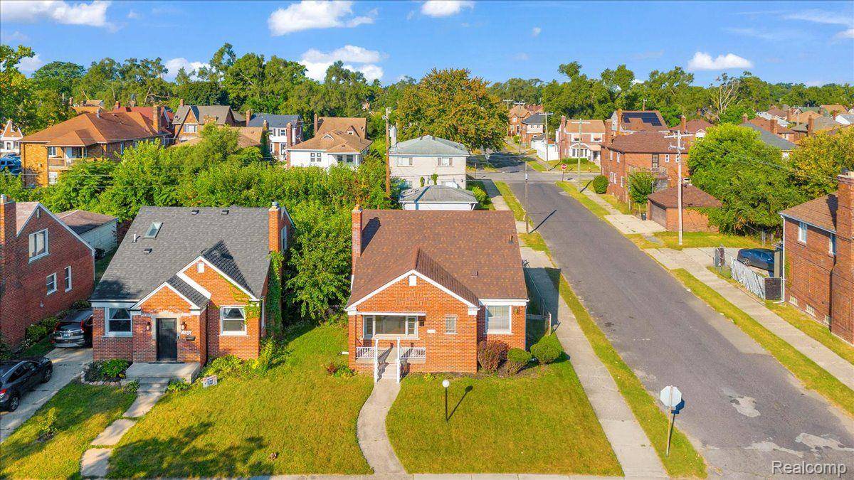 Detroit, MI 48221,17213 SANTA ROSA DR