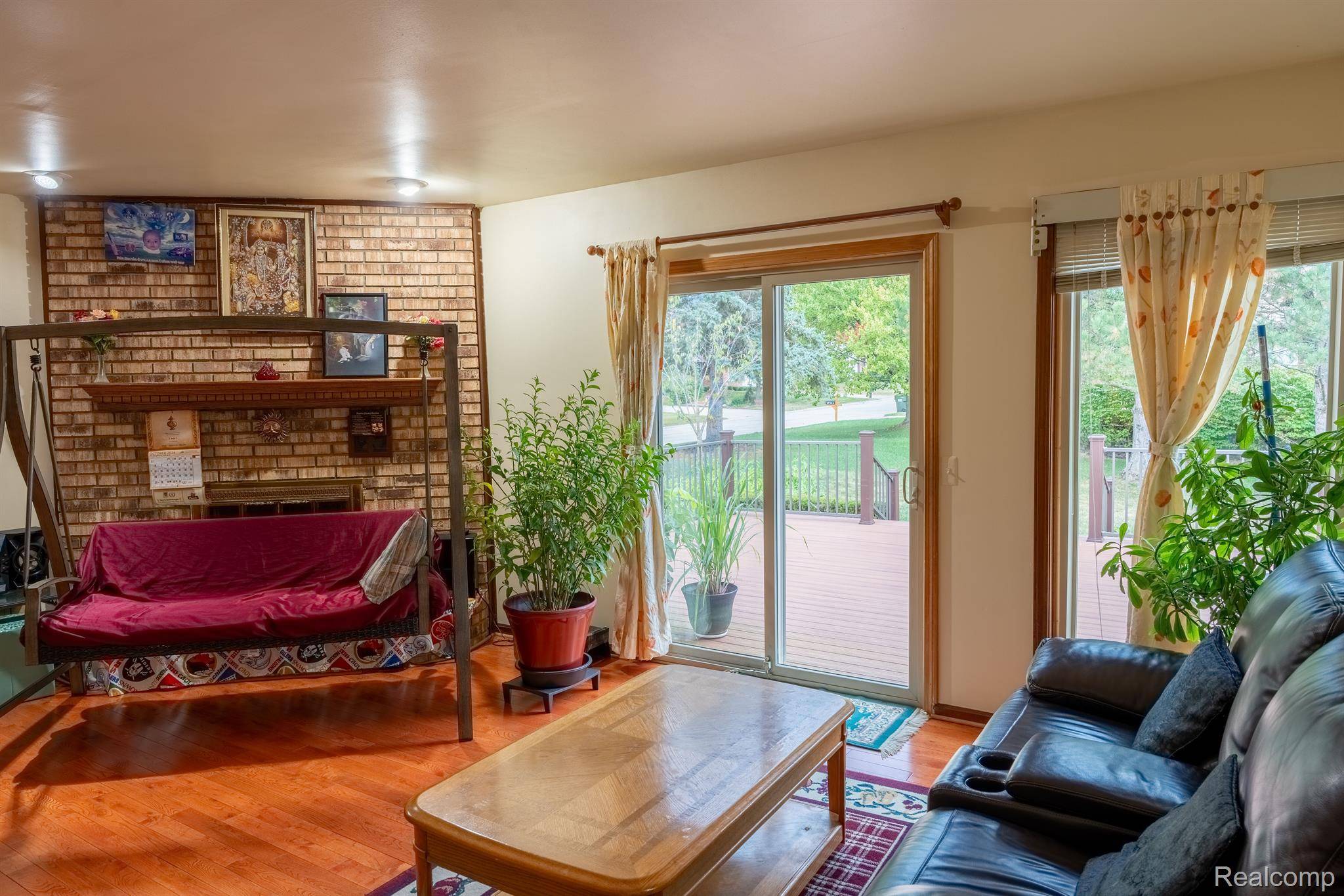 Rochester Hills, MI 48307,286 UNION DR