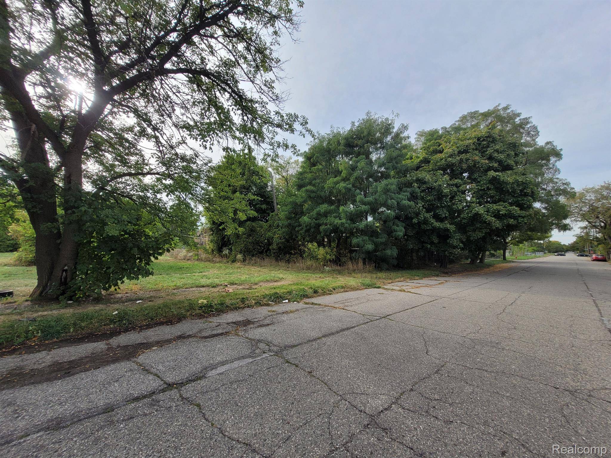 Detroit, MI 48207,6935 E CONGRESS ST