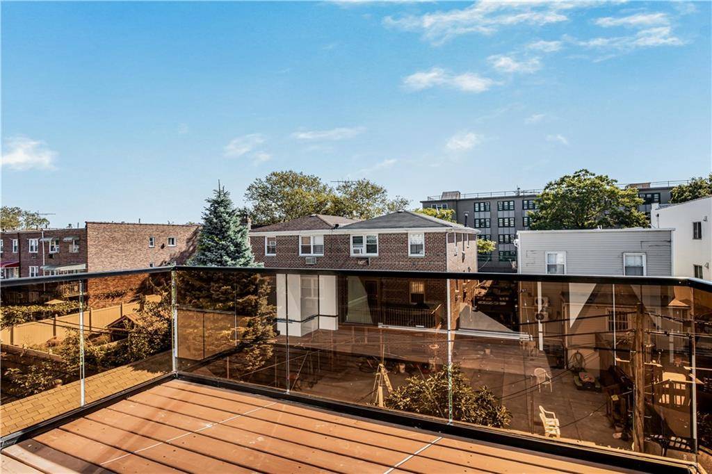 Brooklyn, NY 11214,207 Bay 35th ST #PH