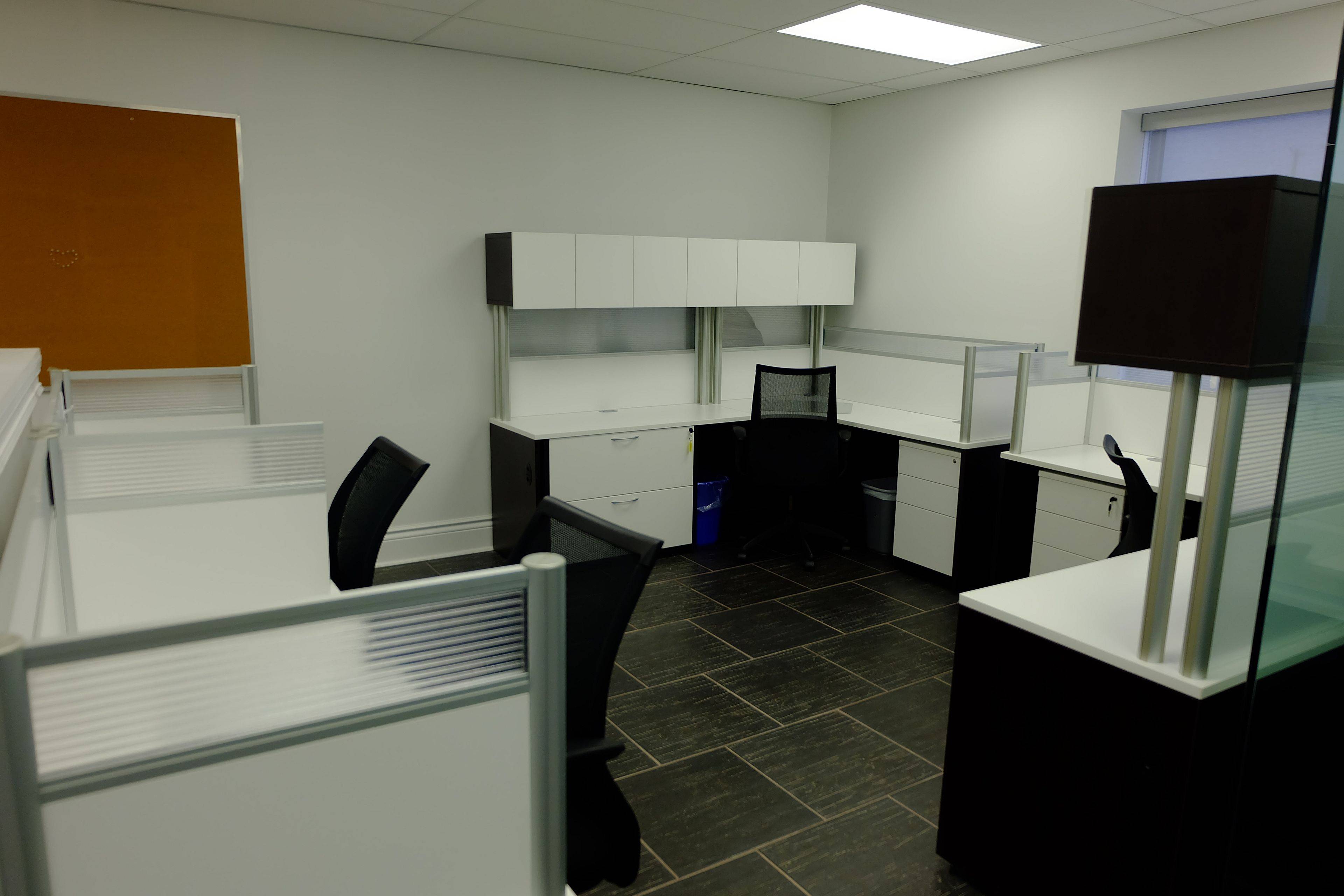 Whitby, ON L1N 9N1,1601 Hopkins ST