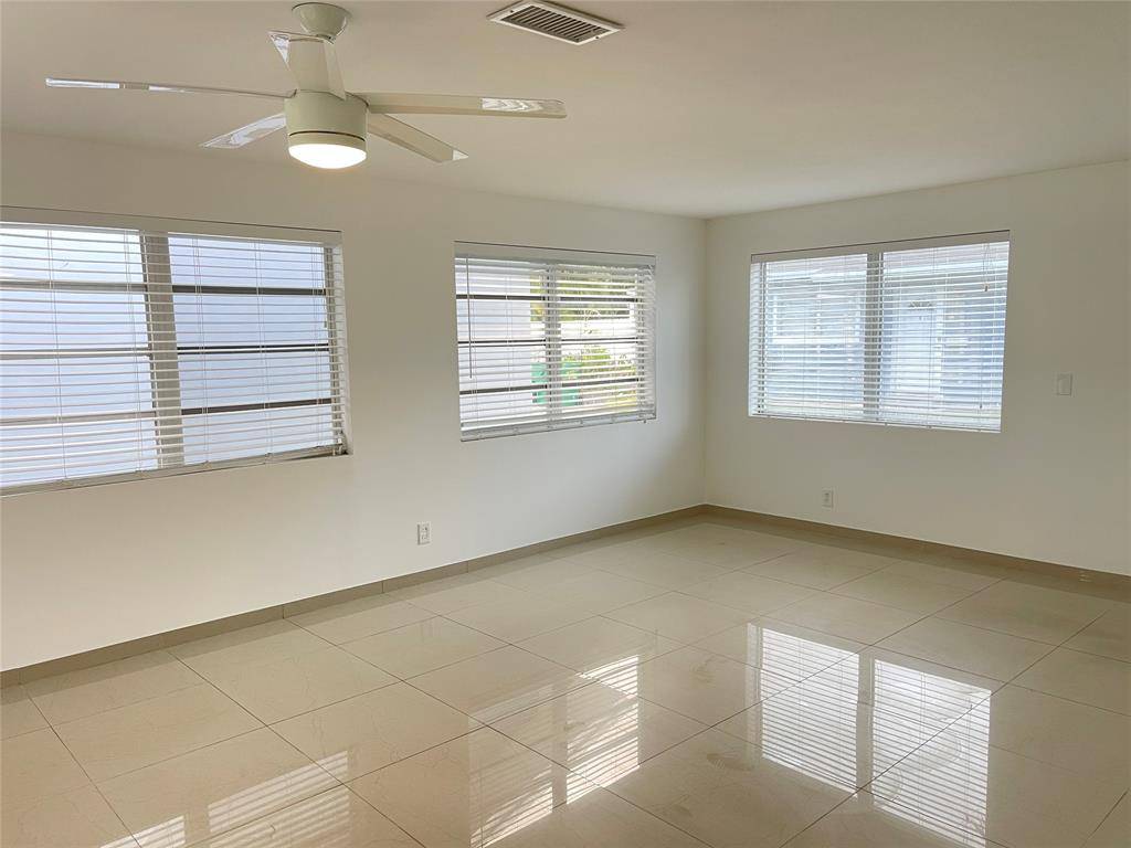 Dania Beach, FL 33004,35 NE 3rd St