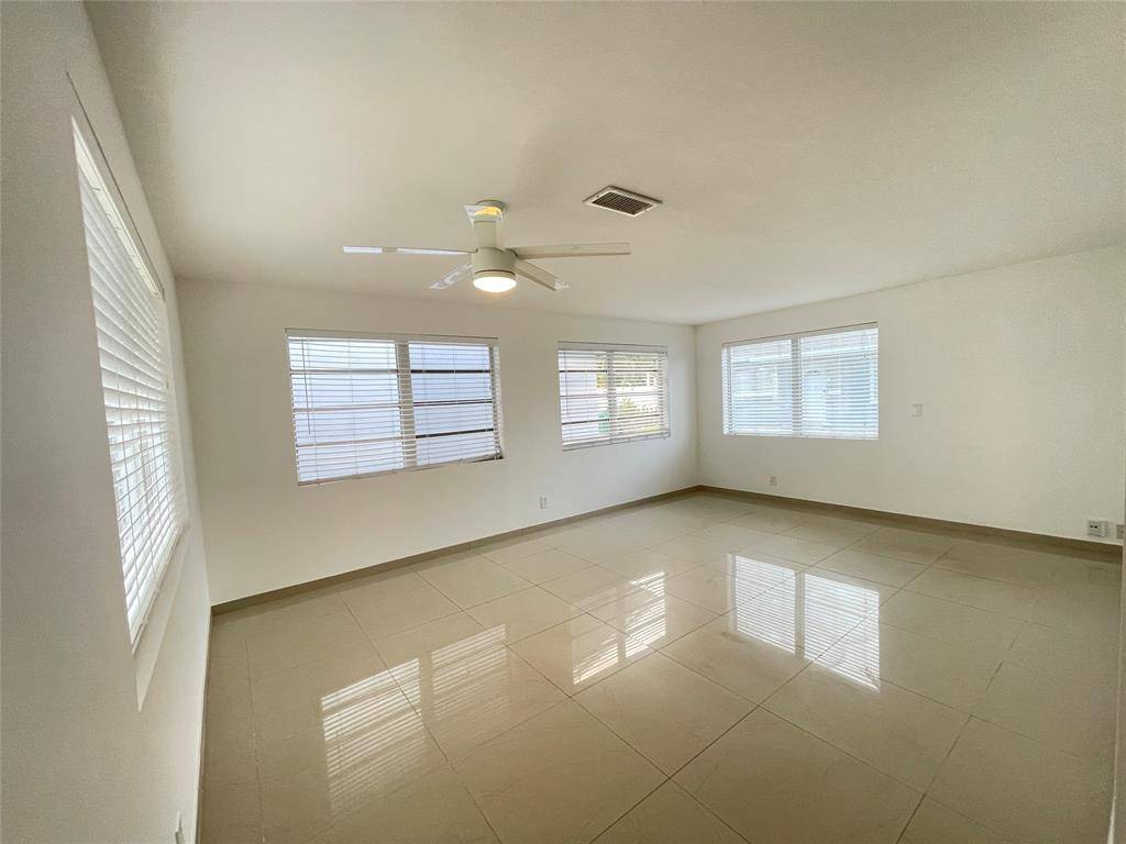 Dania Beach, FL 33004,35 NE 3rd St