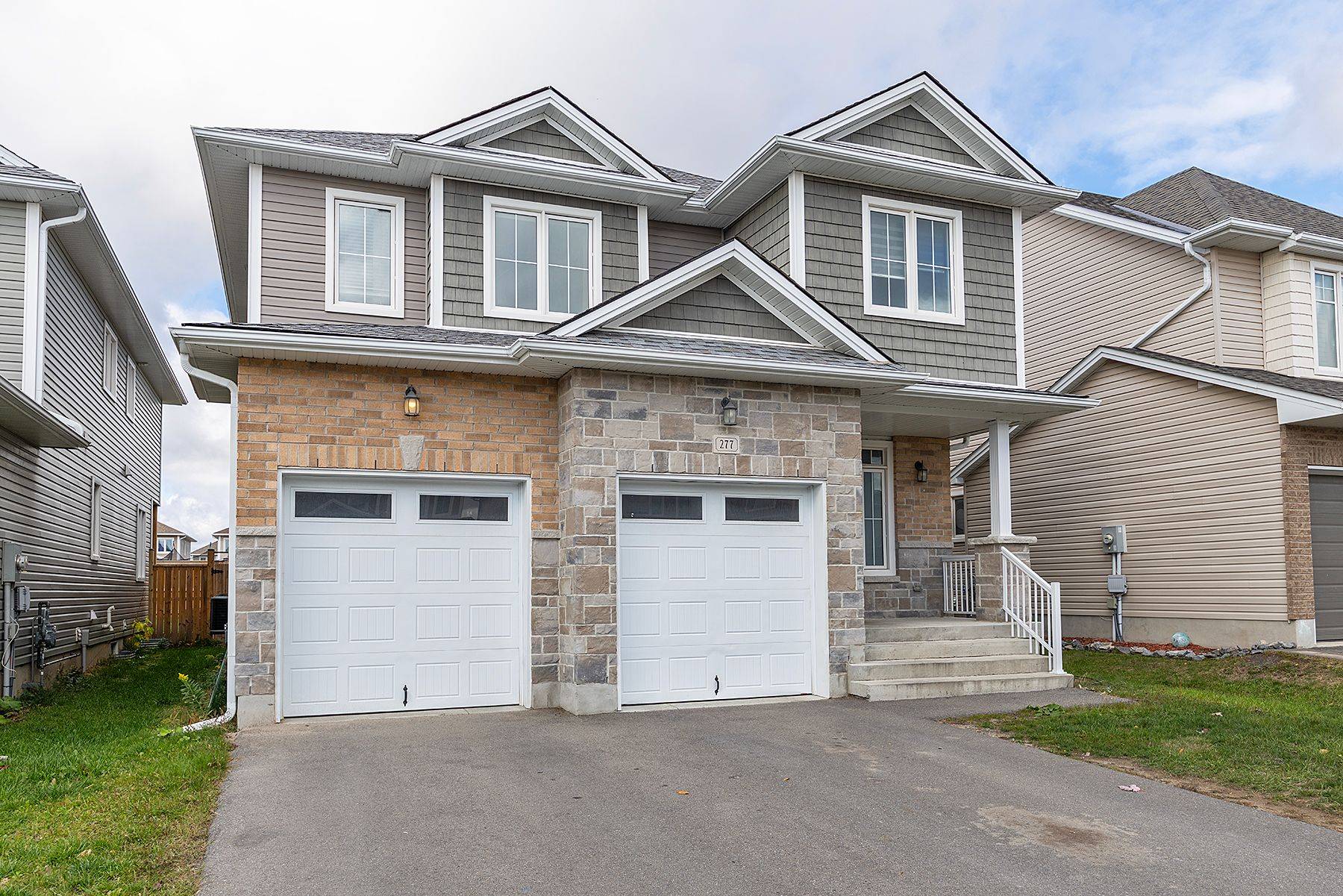 Kingston, ON K7P 0L1,277 Holden ST