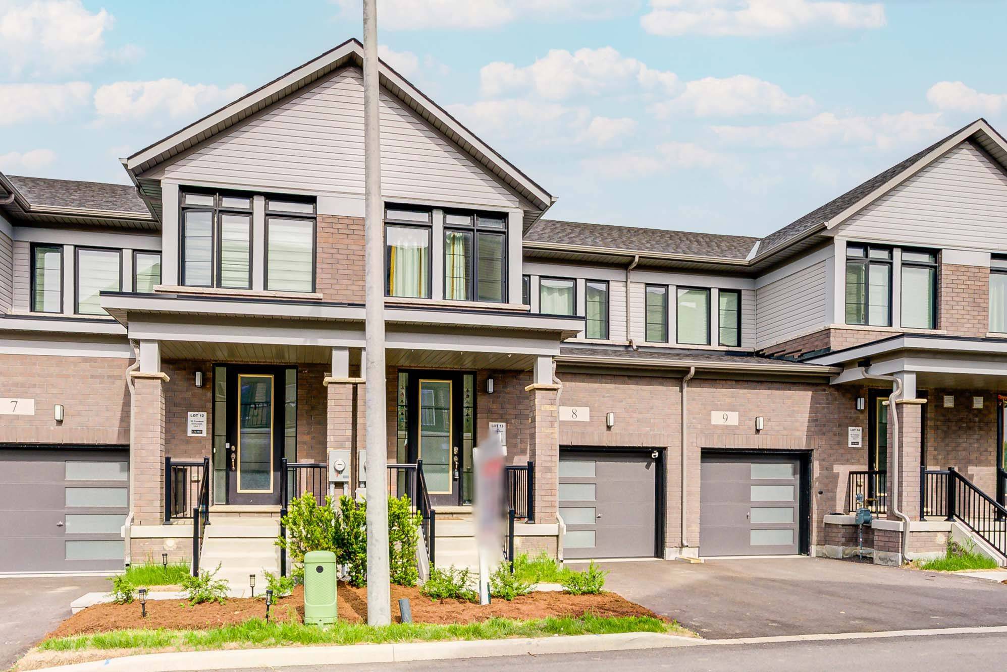 Hamilton, ON L0R 1W0,10 Freedom CRES #8