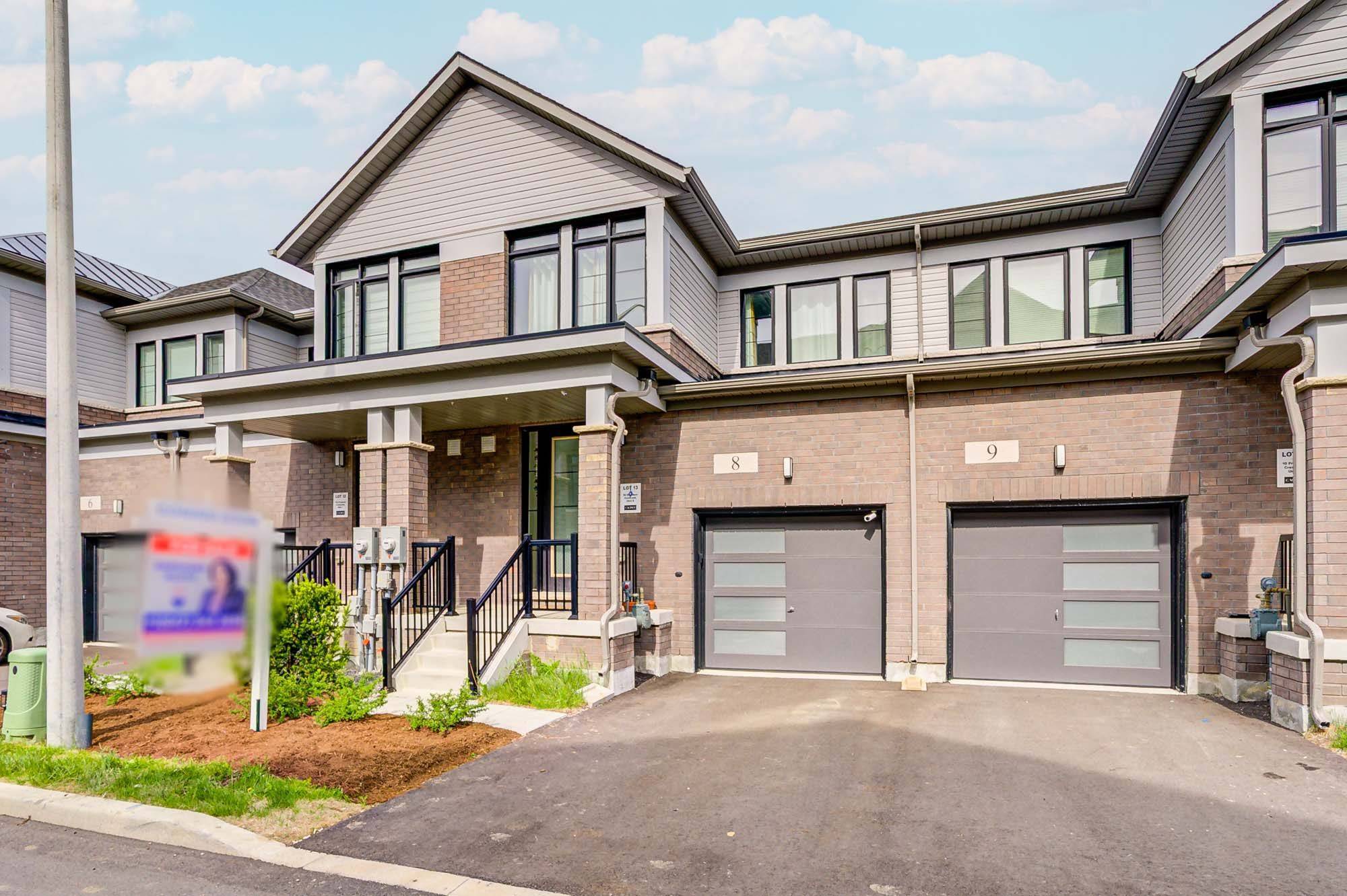 Hamilton, ON L0R 1W0,10 Freedom CRES #8