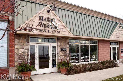 Grosse Pointe, MI 48230,17898 & 17904 MACK AVE