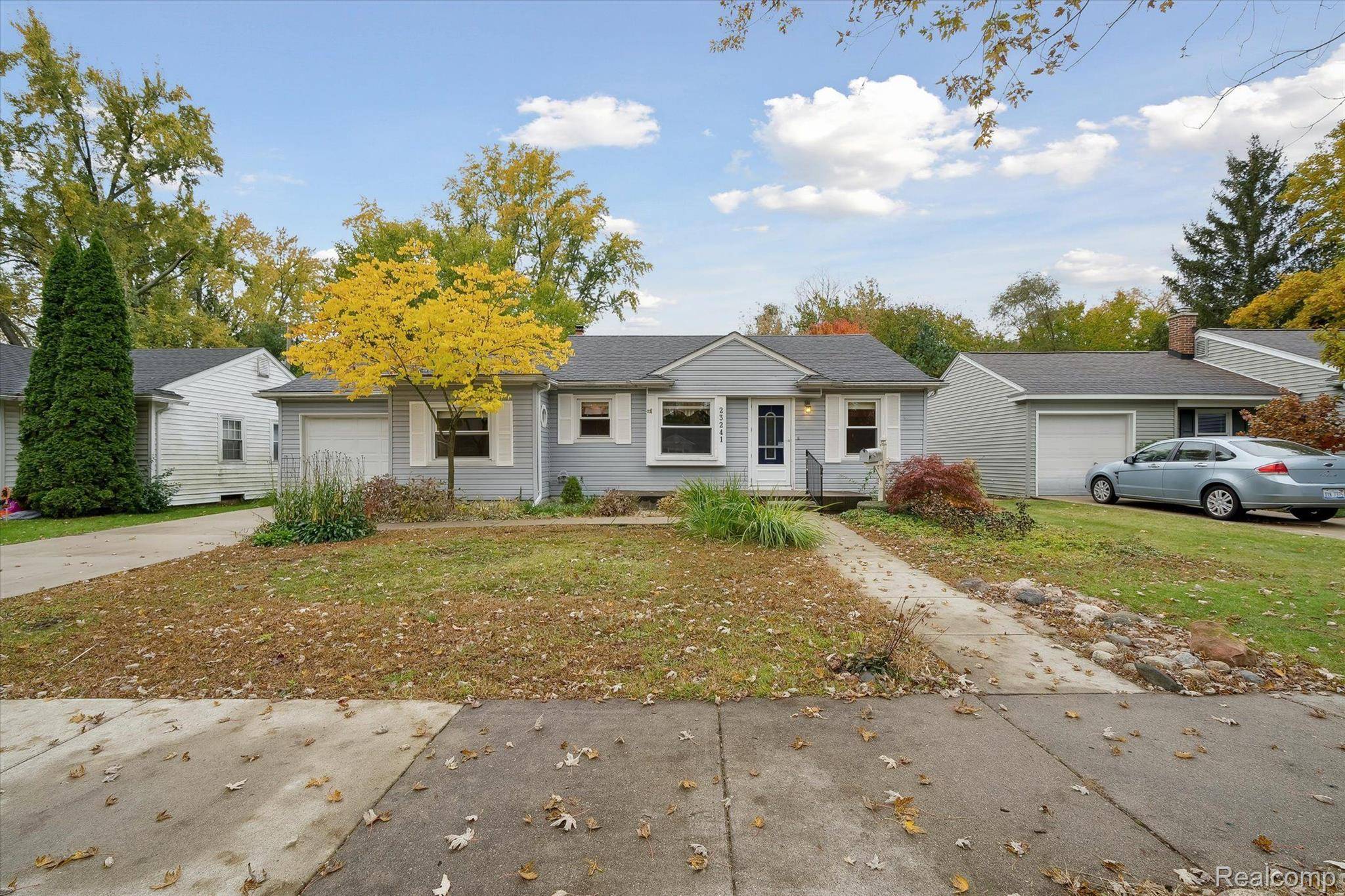 Farmington, MI 48336,23241 LILAC ST