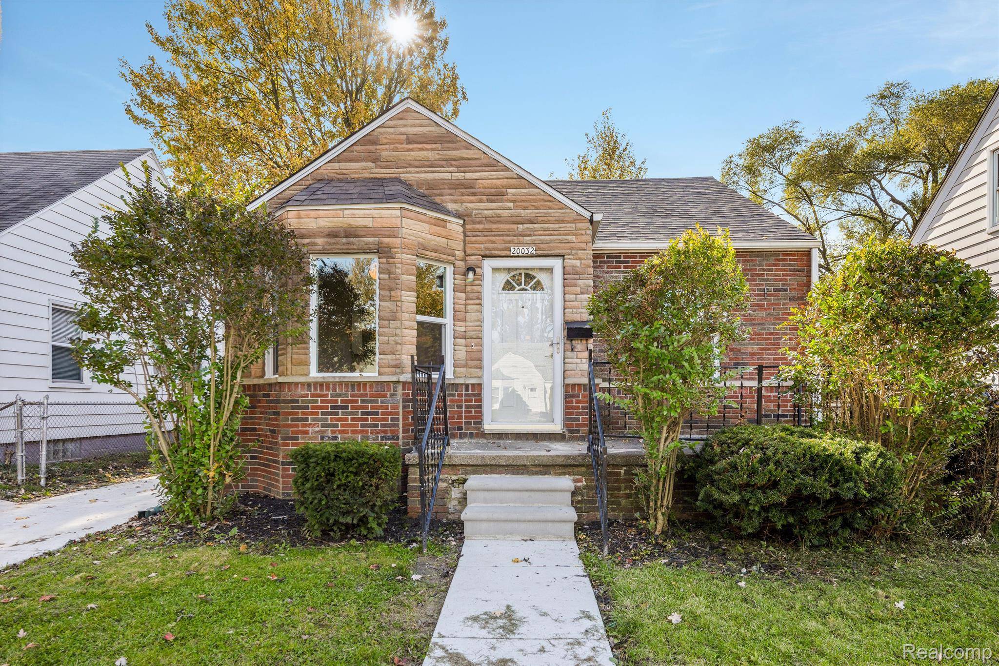 Harper Woods, MI 48225,20032 KENOSHA ST