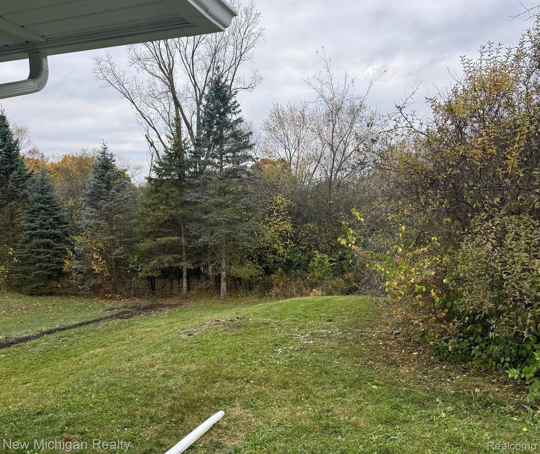 Flint, MI 48507,3088 KEITH DR