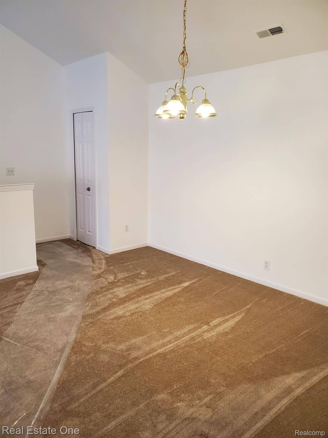 Woodhaven, MI 48183,23061 FAIRLANE BLVD #N-27