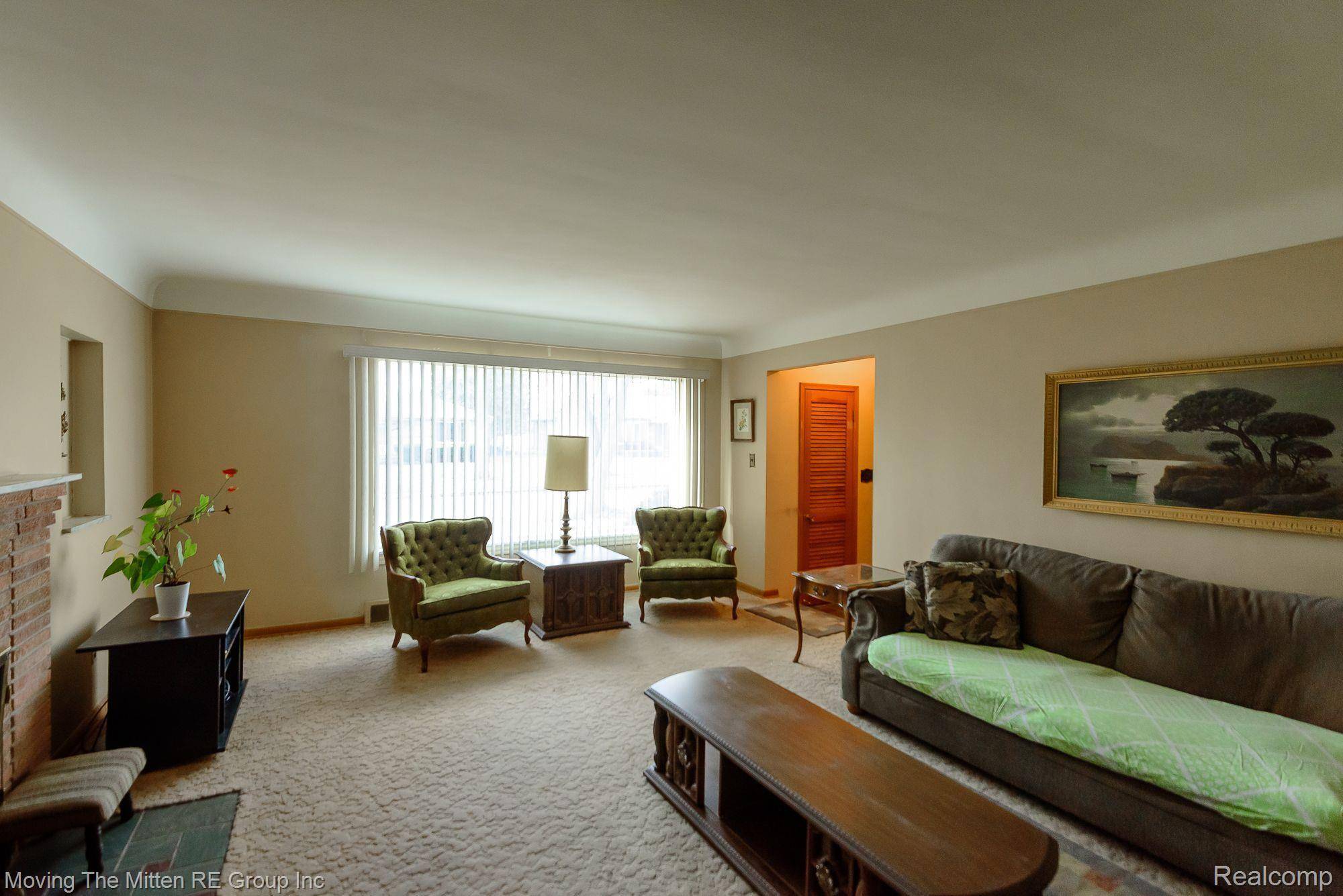 Dearborn Heights, MI 48127,6802 HIGHVIEW ST