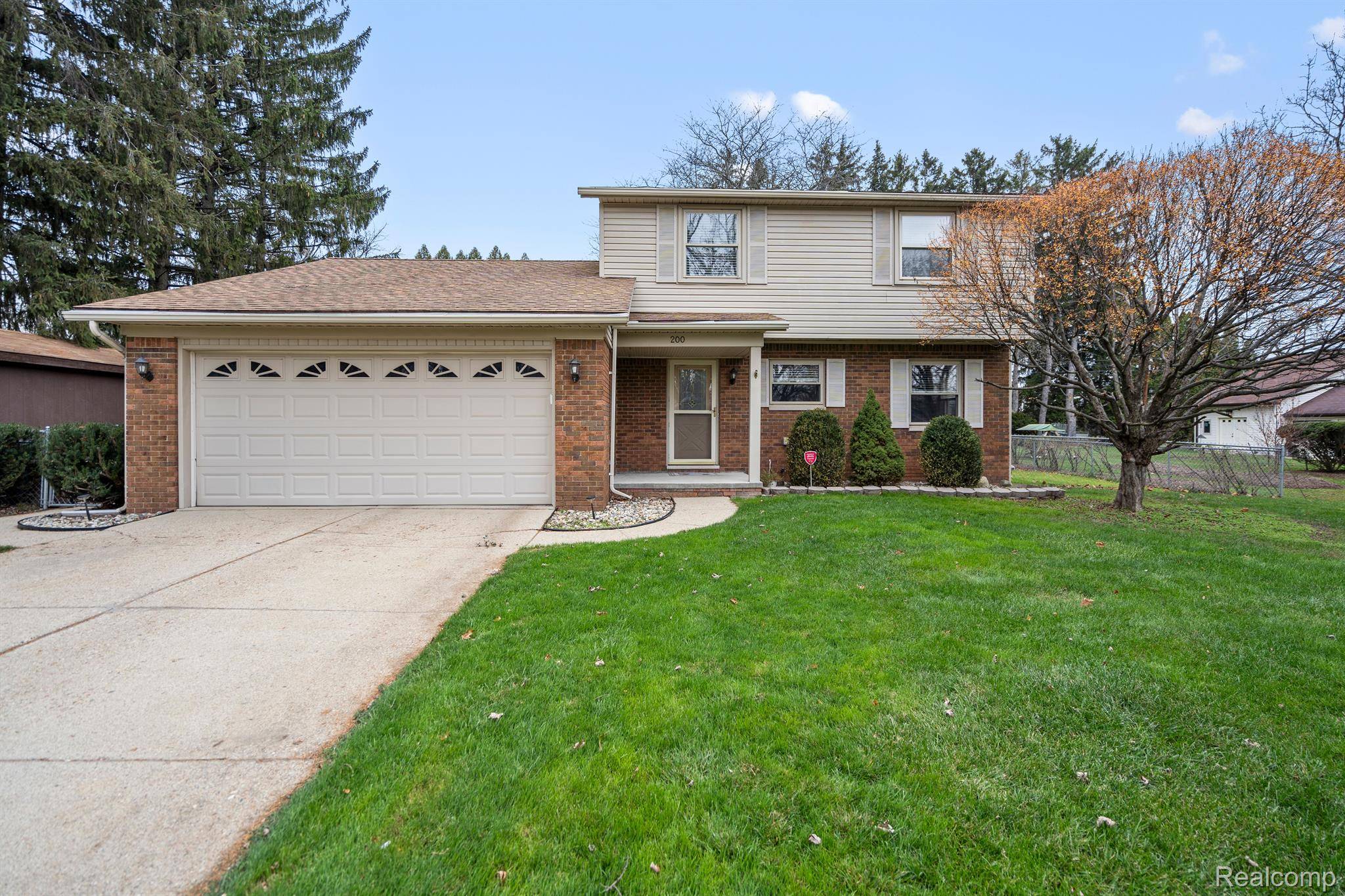 Troy, MI 48098,200 FLORENCE DR