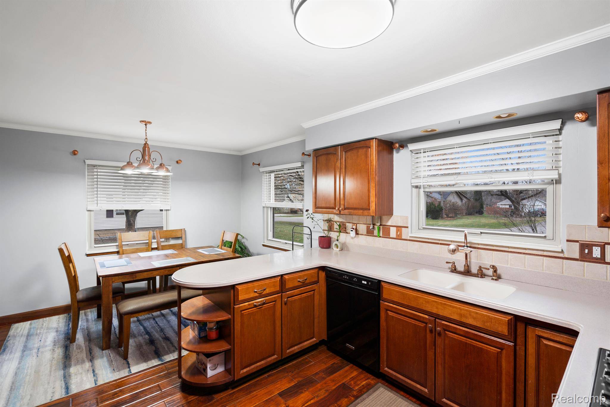 Troy, MI 48098,200 FLORENCE DR