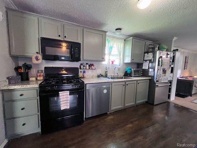 Adrian, MI 49221,272 Grand River DR