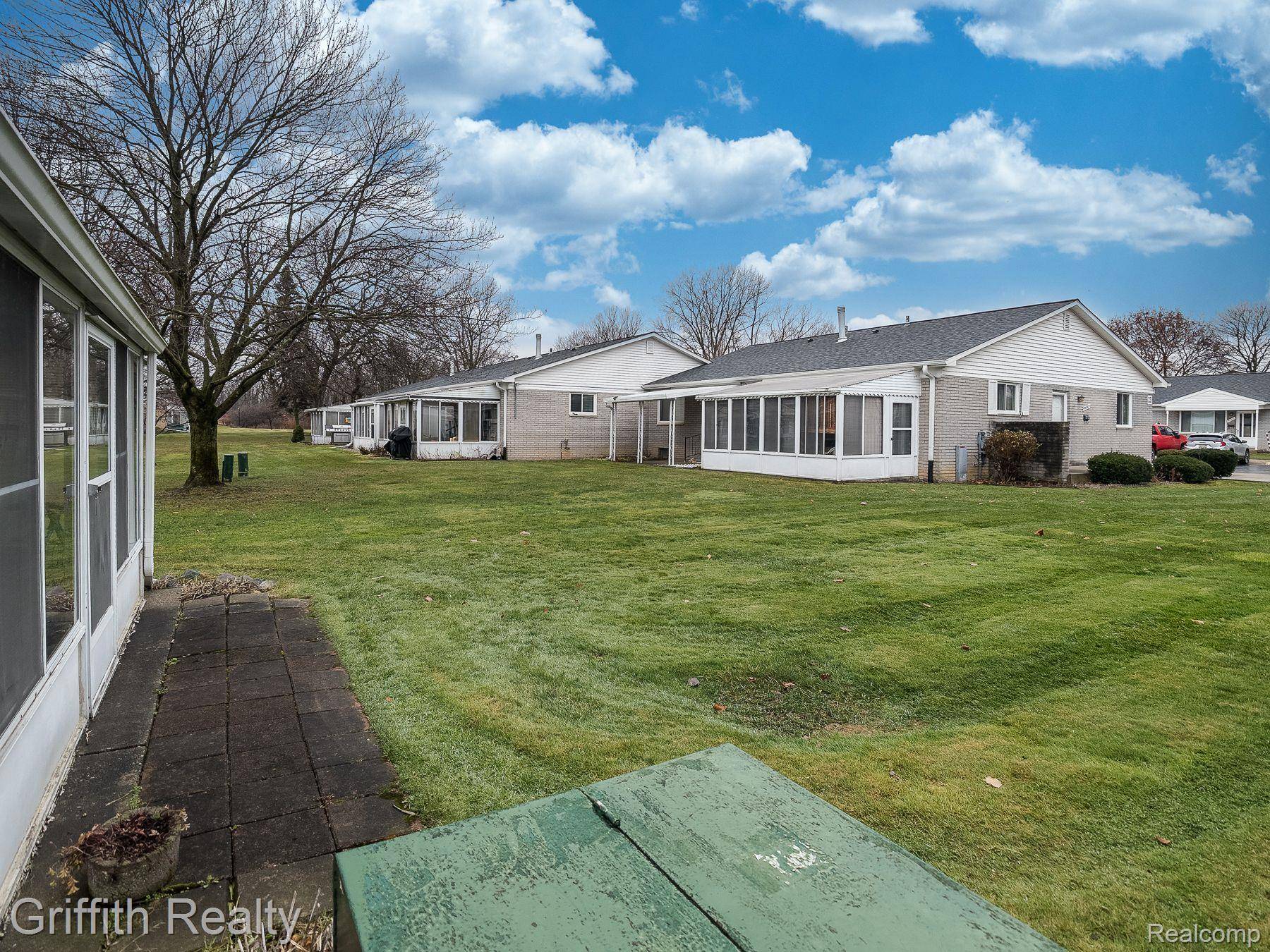 Wixom, MI 48393,50137 HELFER BLVD