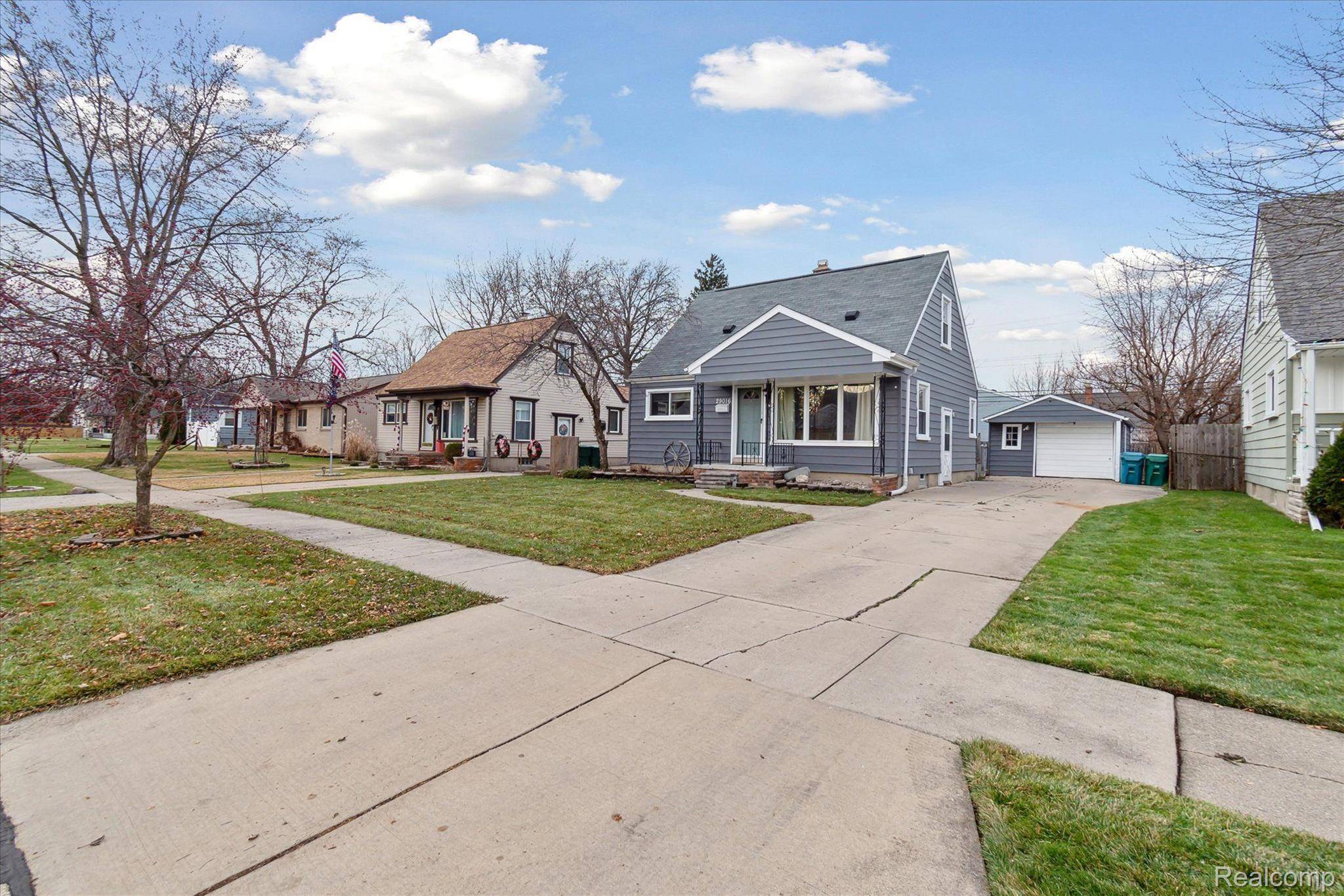 Garden City, MI 48135,29016 BRIDGE ST