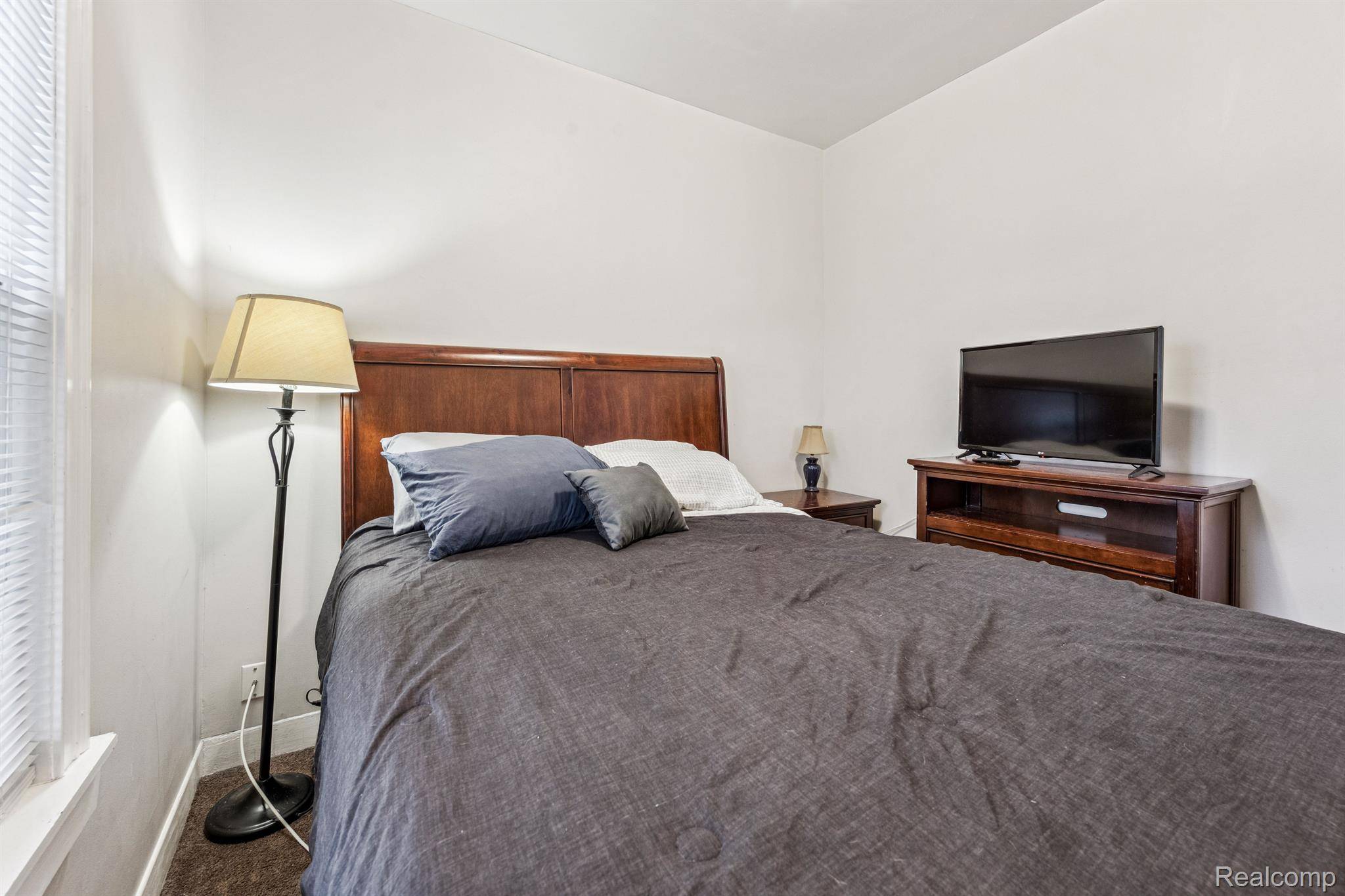 Clinton Township, MI 48035,20525 COLMAN ST