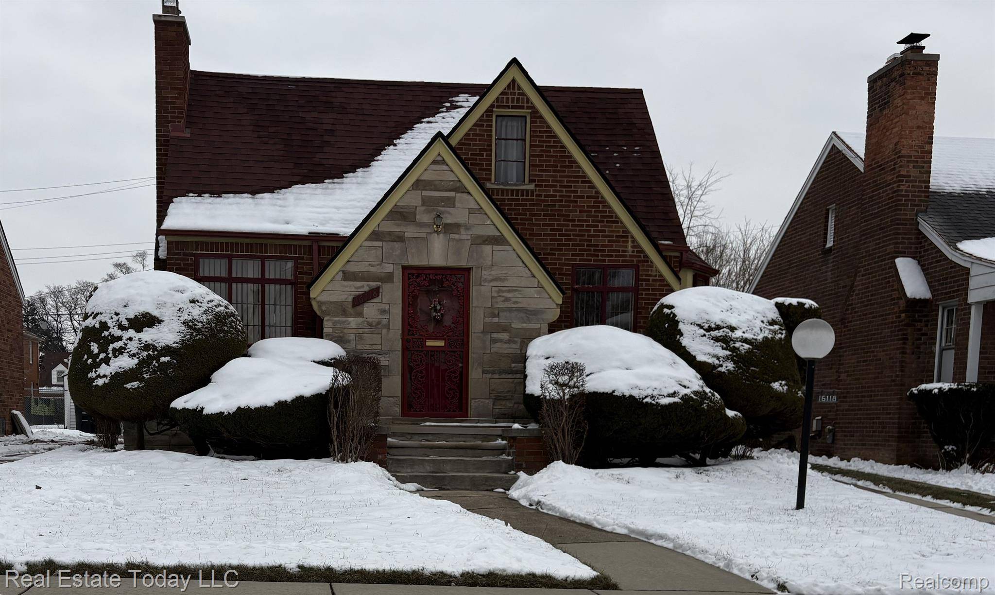 Detroit, MI 48219,16118 STOUT ST