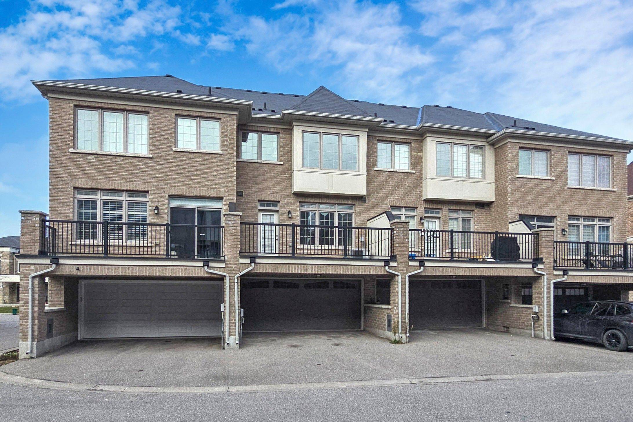 Markham, ON L6E 0S7,29 Rougeview Park CRES