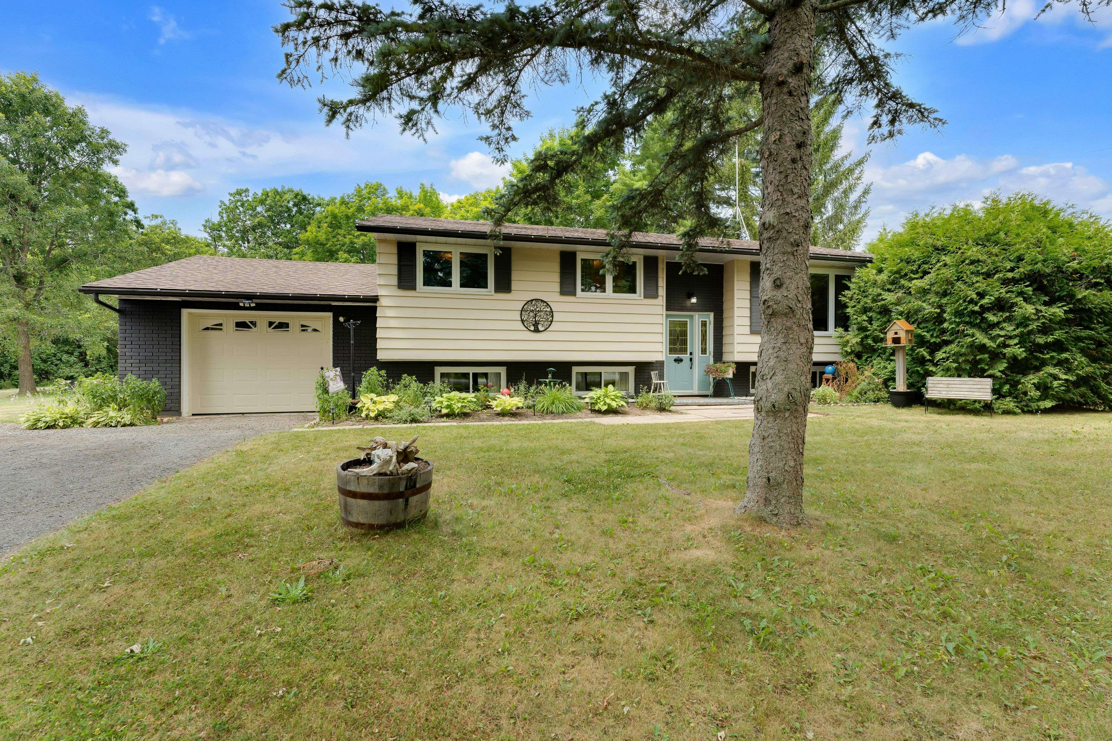 Greater Napanee, ON K7R 0E4,1089 County Road 9 RD