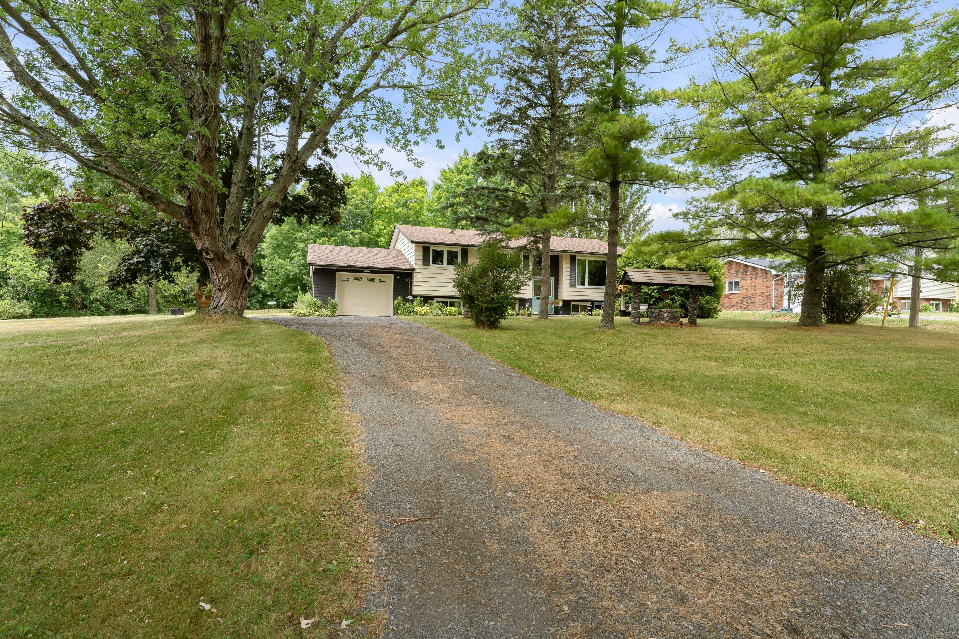 Greater Napanee, ON K7R 0E4,1089 County Road 9 RD