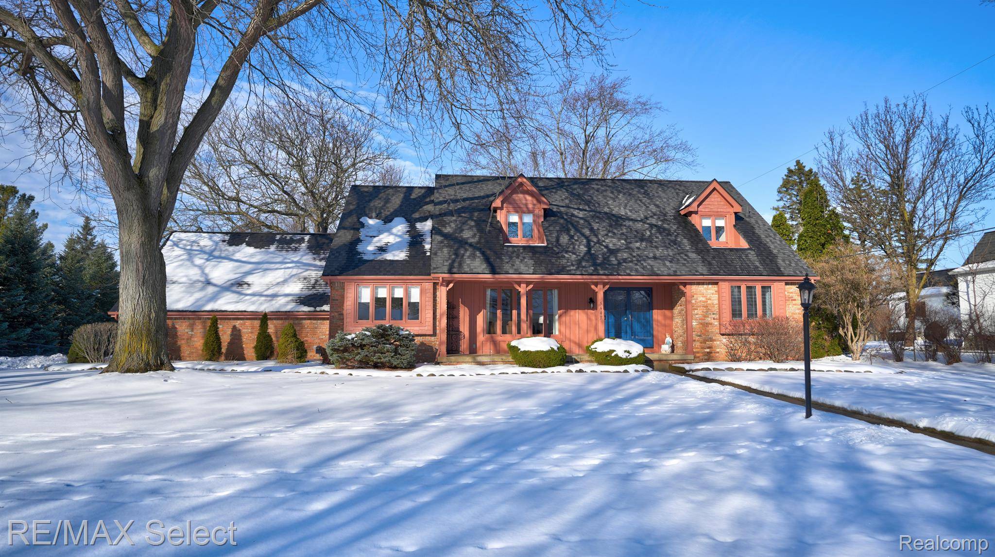 Grand Blanc, MI 48439,5447 PROVINCIAL RD