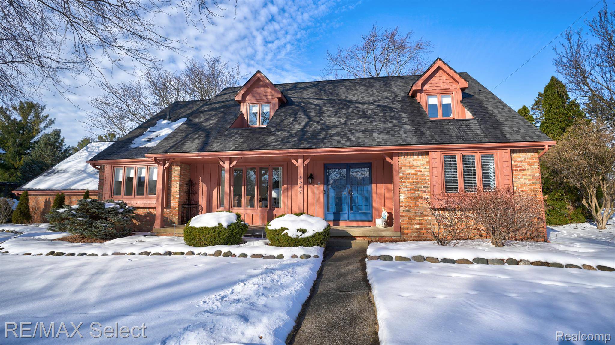 Grand Blanc, MI 48439,5447 PROVINCIAL RD