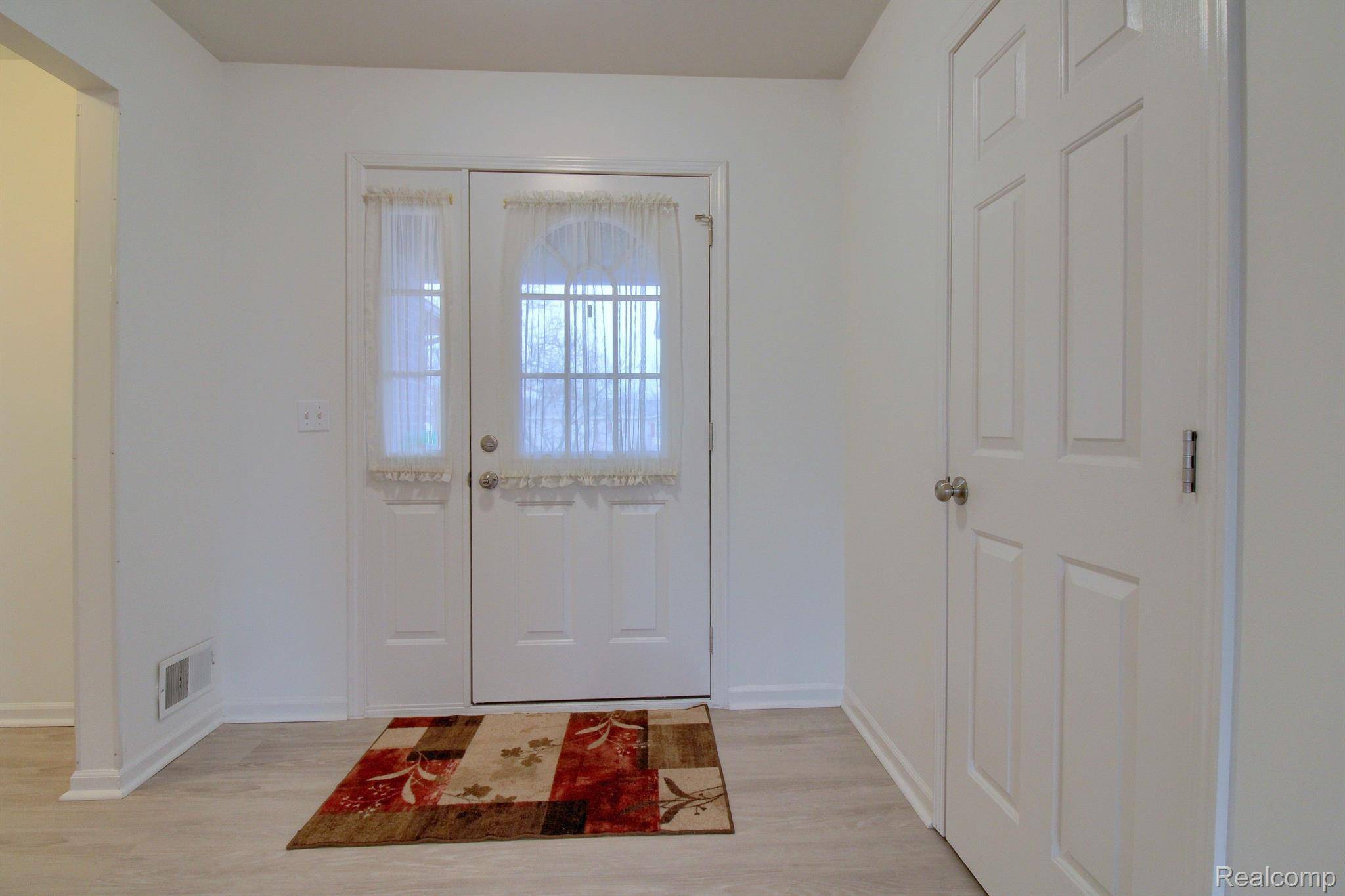 Woodhaven, MI 48183,26973 REAUME ST