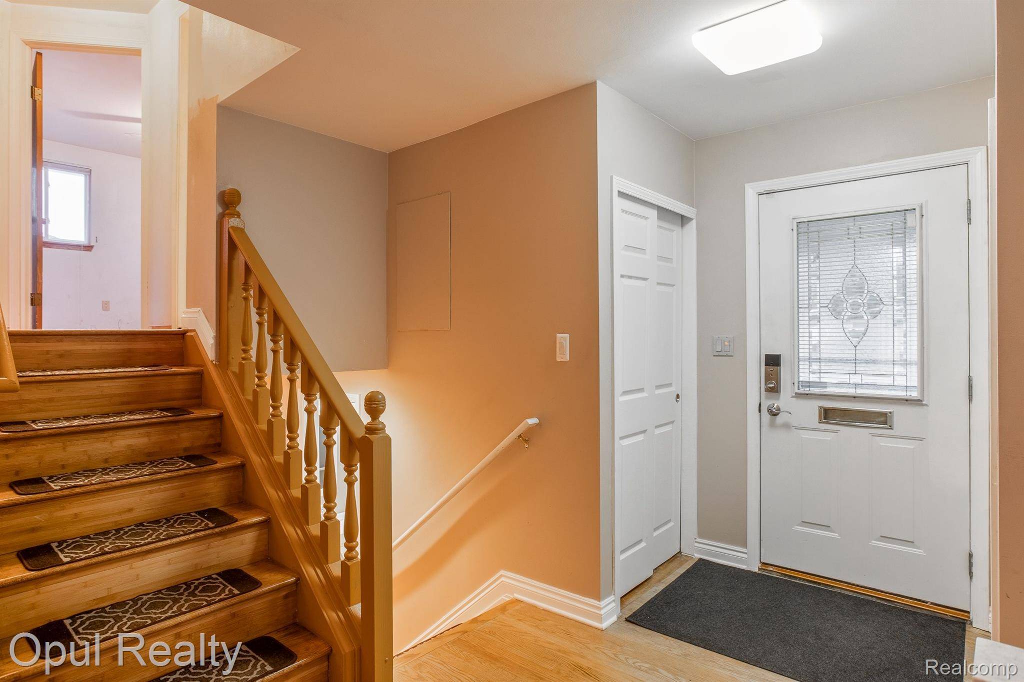 Westland, MI 48186,1904 TREADWELL ST