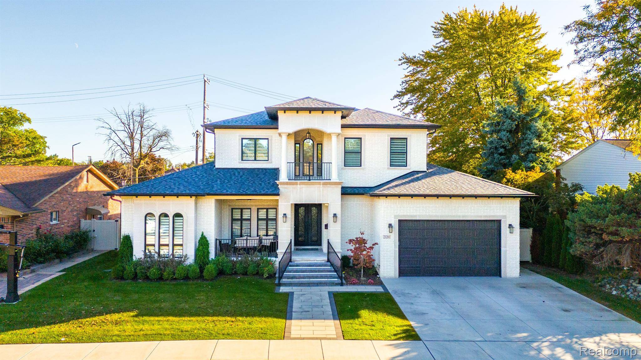 Dearborn Heights, MI 48127,23261 BEECHCREST ST