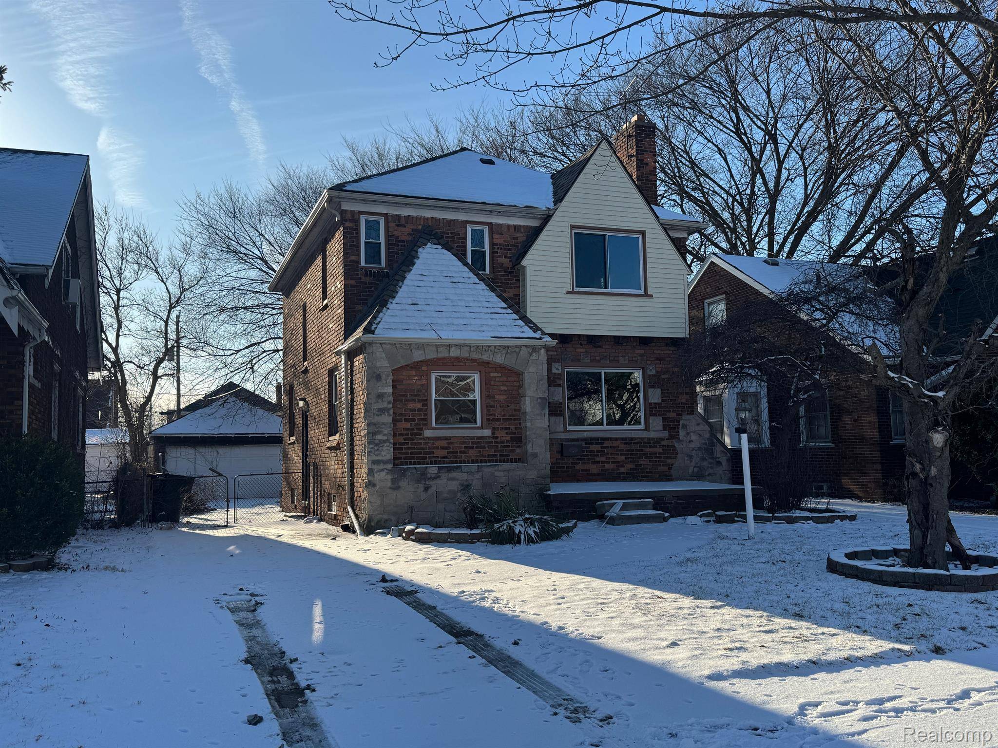 Detroit, MI 48224,5911 AUDUBON RD