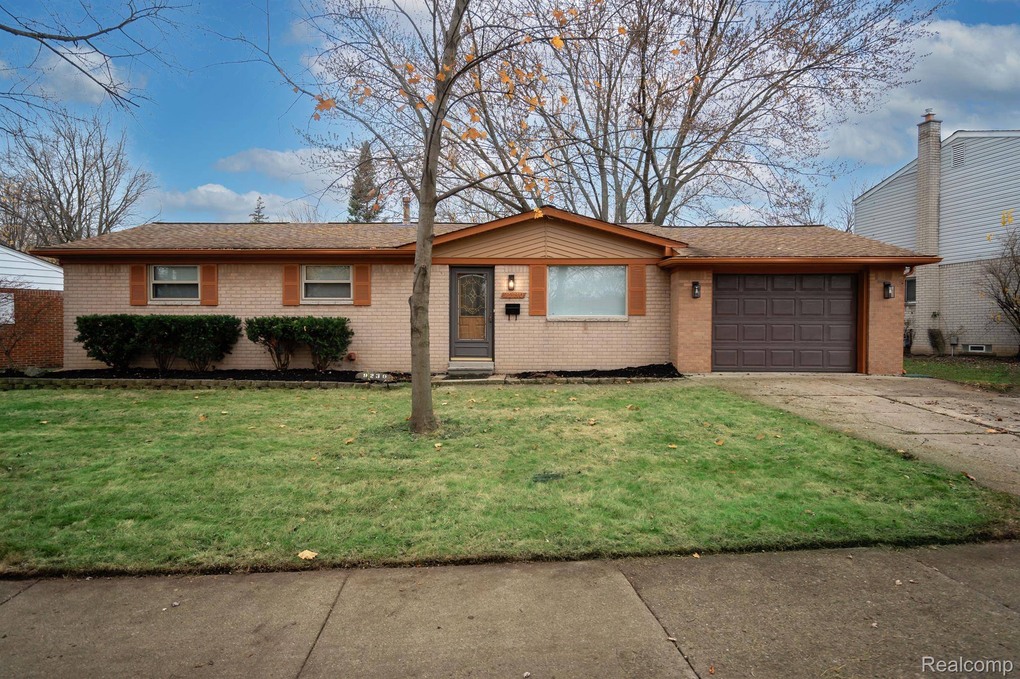 Taylor, MI 48180,9230 ROOSEVELT ST