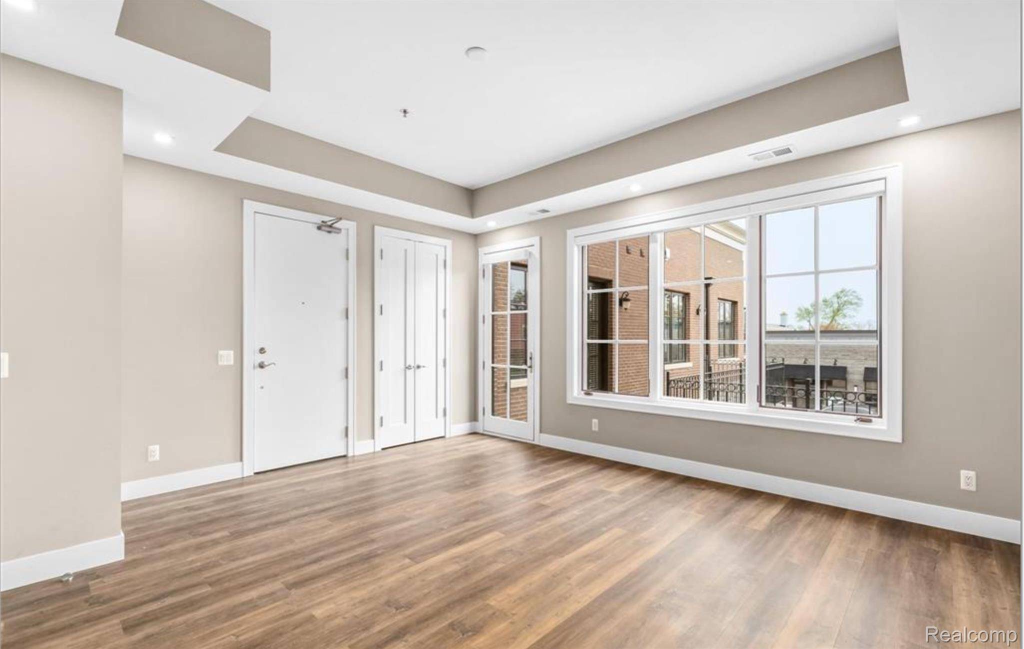 Brighton, MI 48116,317 W MAIN ST ##1