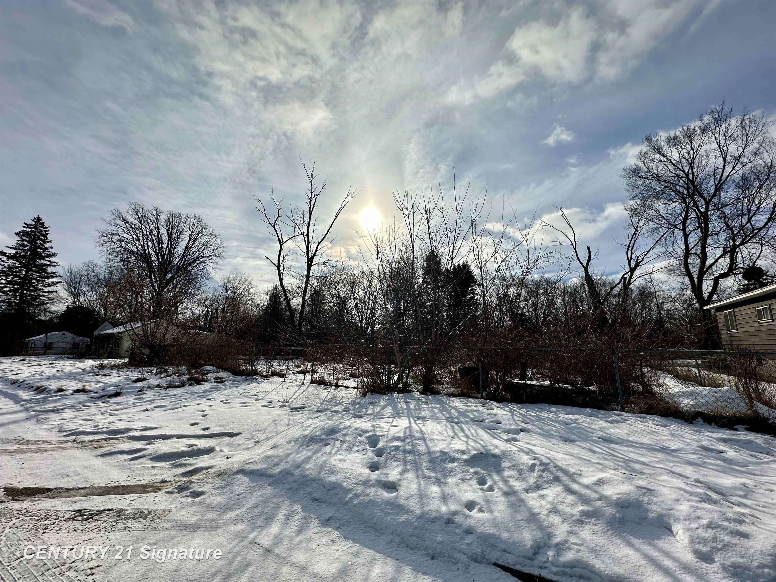 Flint, MI 48505,1499 W Juliah AVE