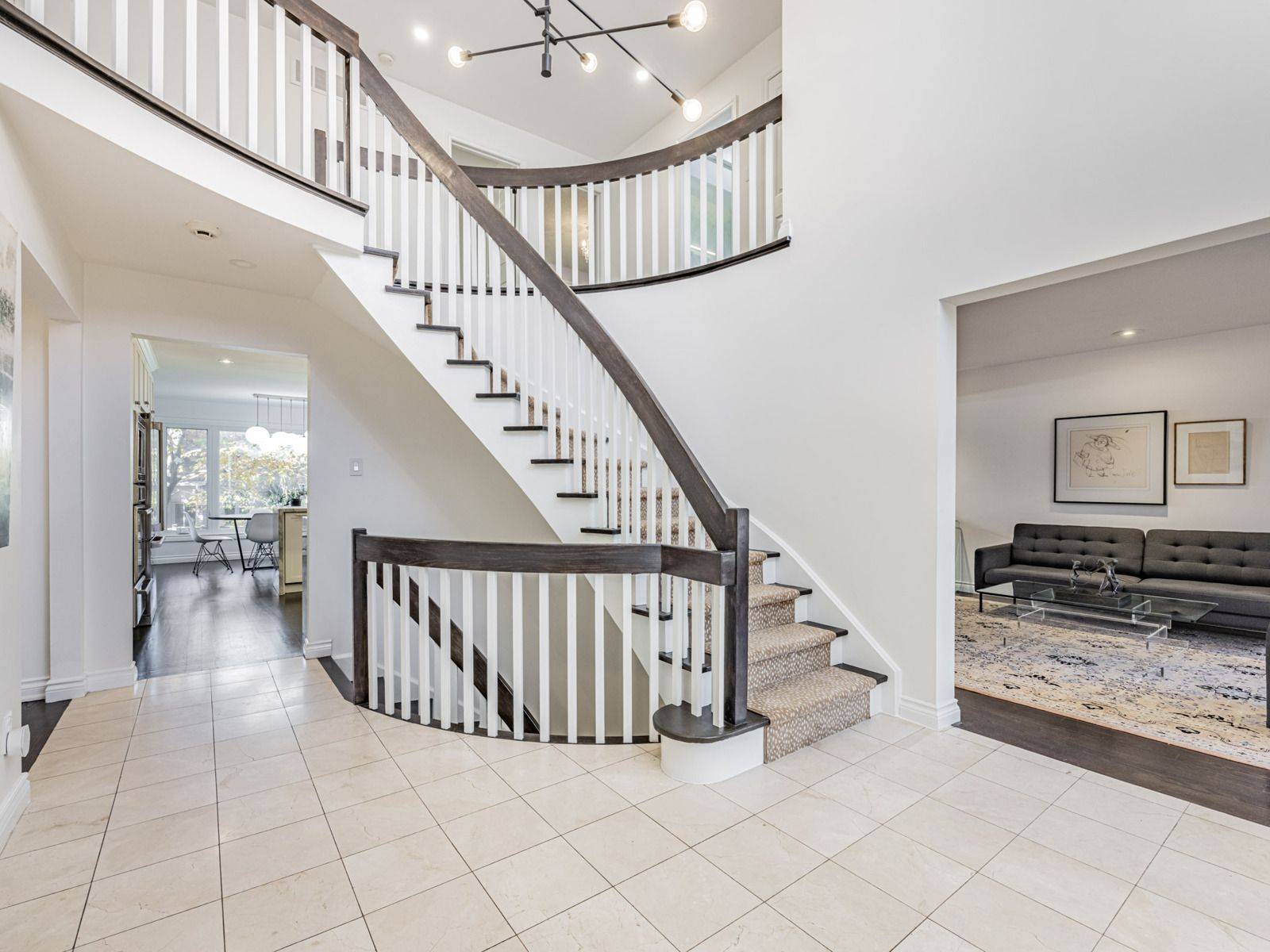 Vaughan, ON L4J 4S2,71 Green Acres RD