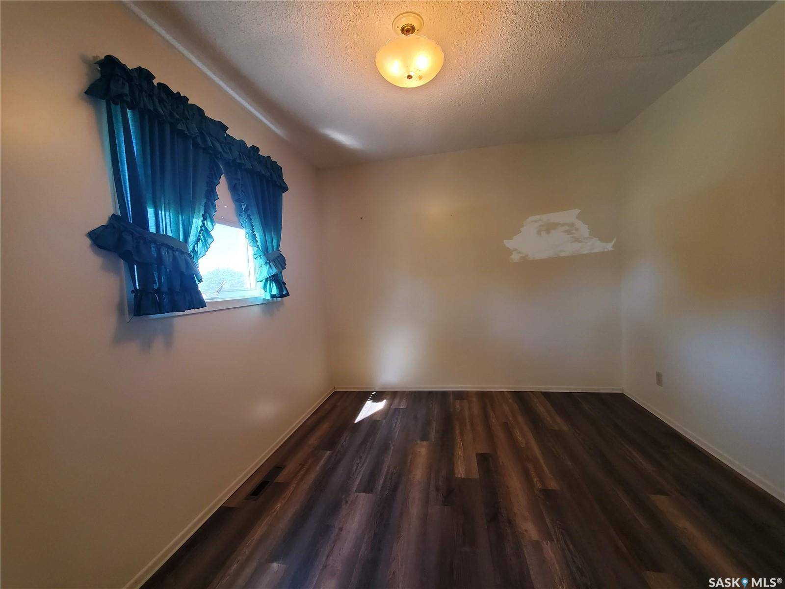 Runnymede, SK S0A 3P0,130575 5 HIGHWAY