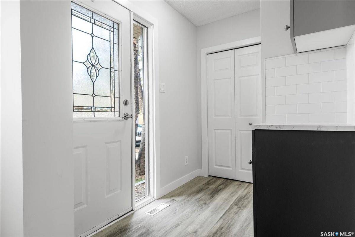 Regina, SK S4S 6M7,3806 Castle ROAD