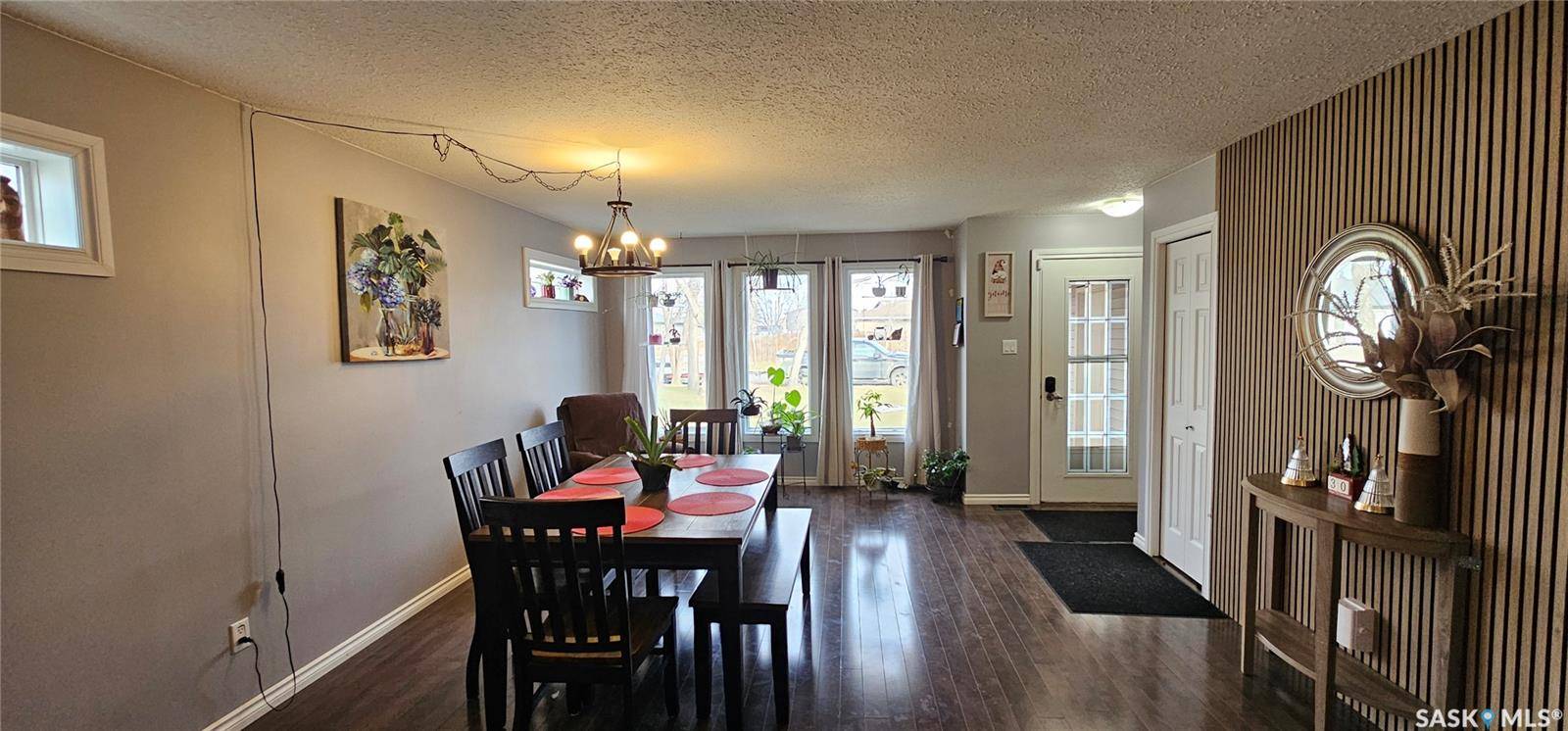 Tisdale, SK S0E 1T0,914 108th AVENUE