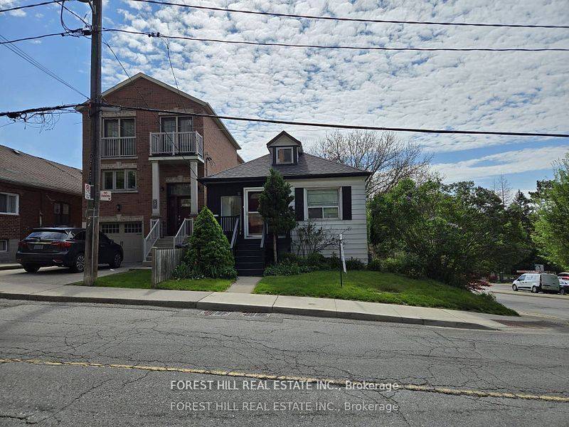 Toronto W02, ON M6S 2R5,4053 Old Dundas ST