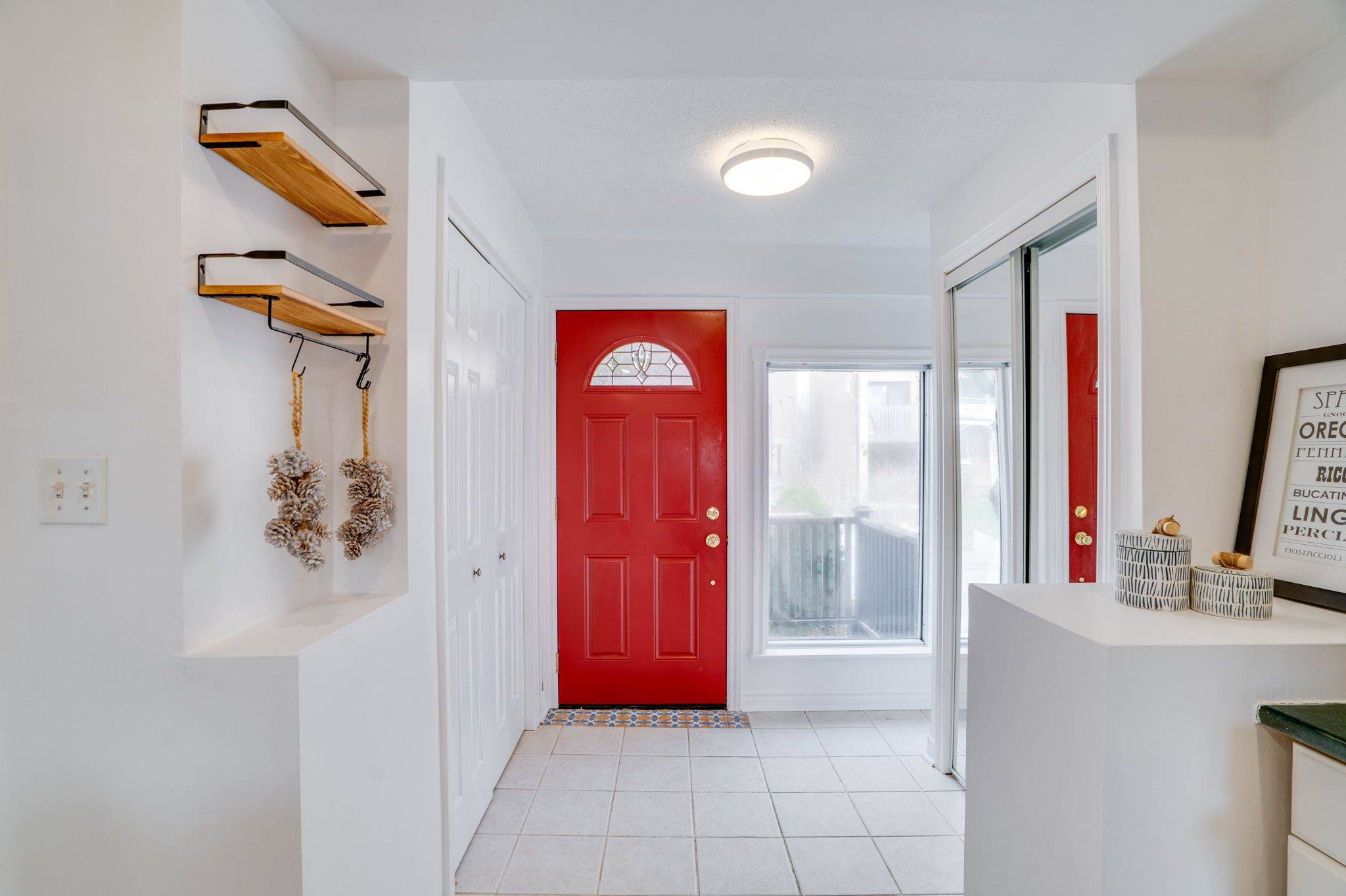 Toronto W02, ON M6S 2R5,4053 Old Dundas ST