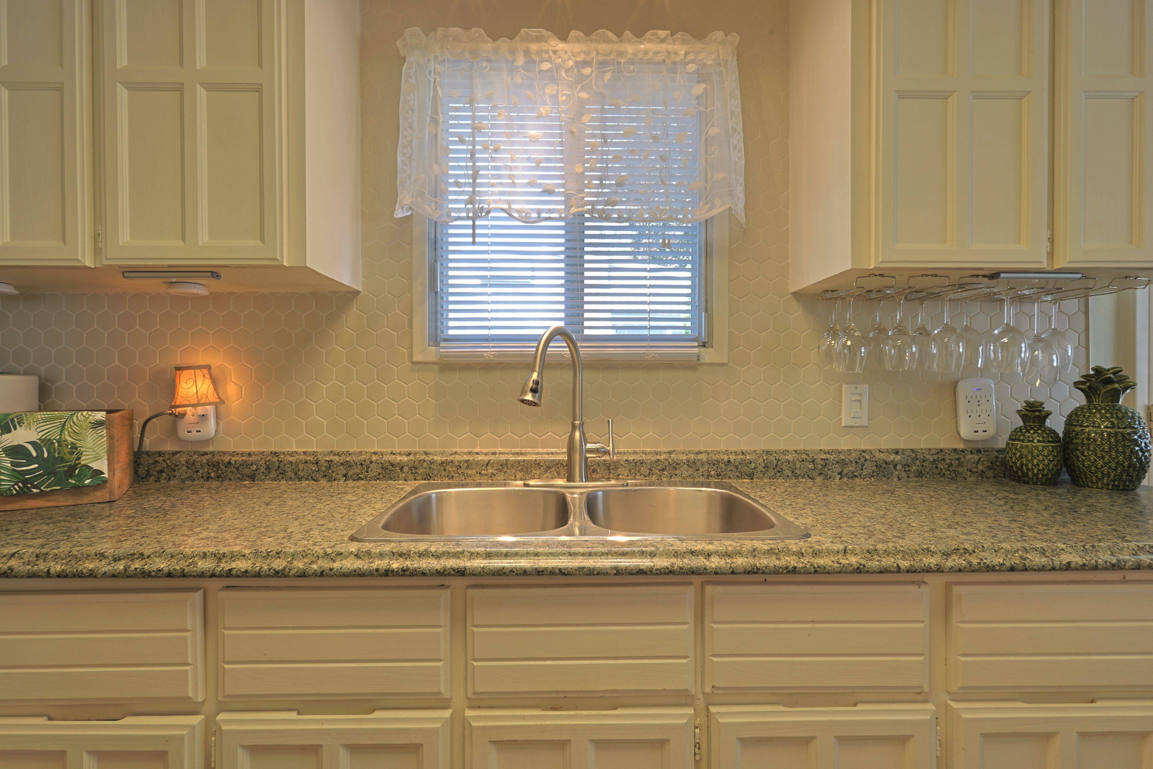 South Huron, ON N0M 1T0,208 Biltmore DR