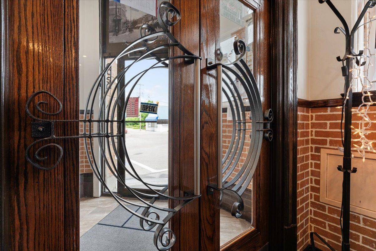 Quinte West, ON K0K 2C0,1-3 Mill ST