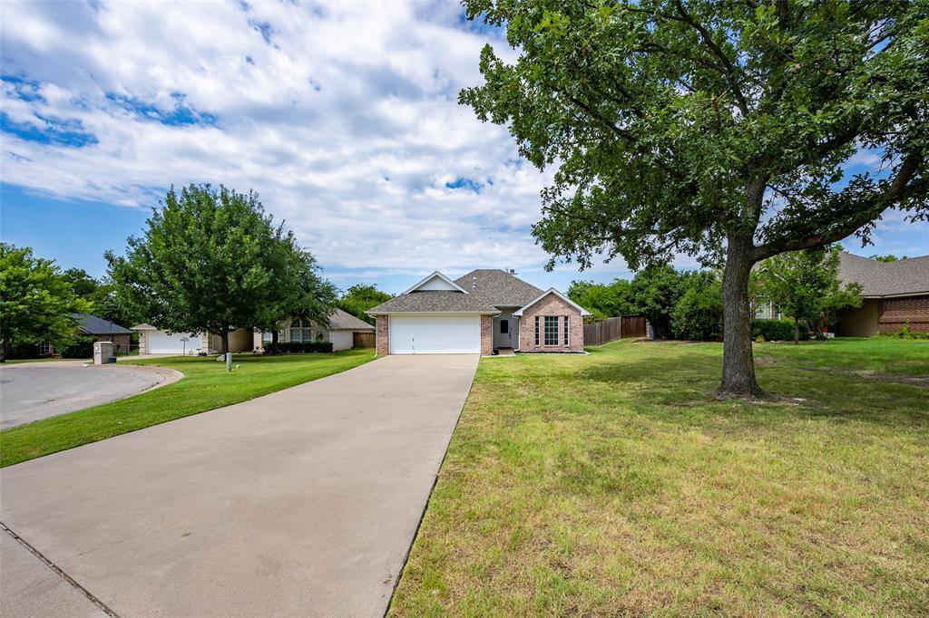 Weatherford, TX 76086,1528 Oak Tree Circle