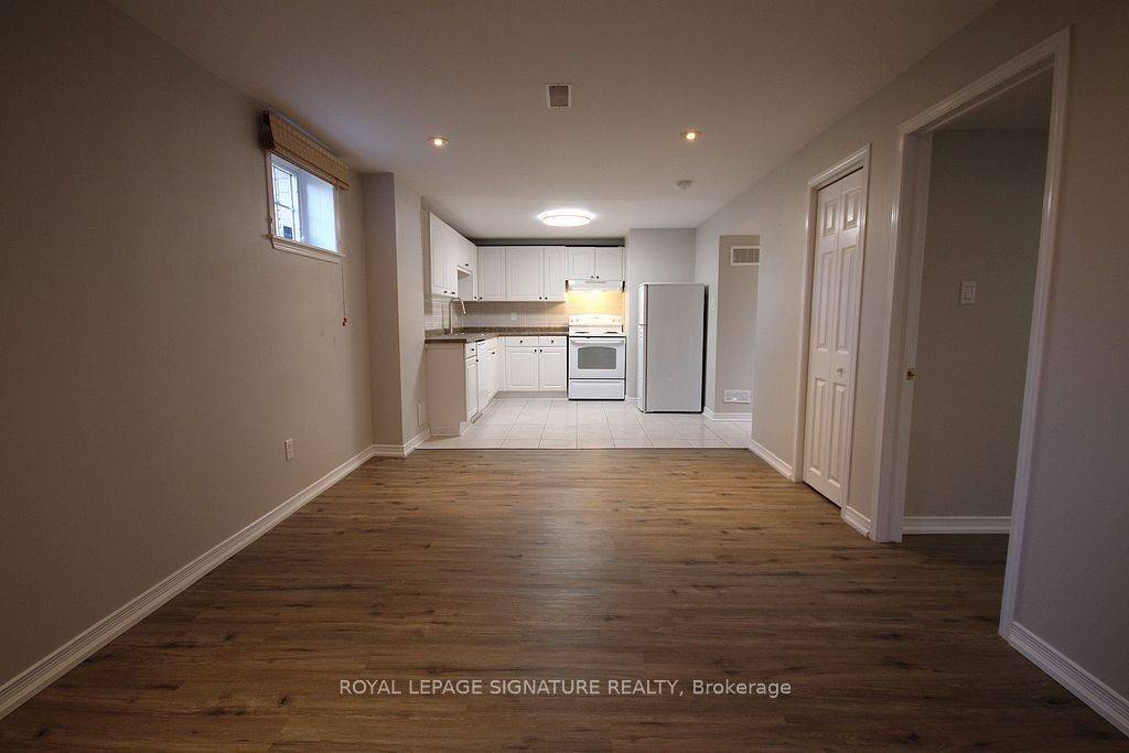 Brampton, ON L7A 2R1,70 Penbridge CIR #Lower